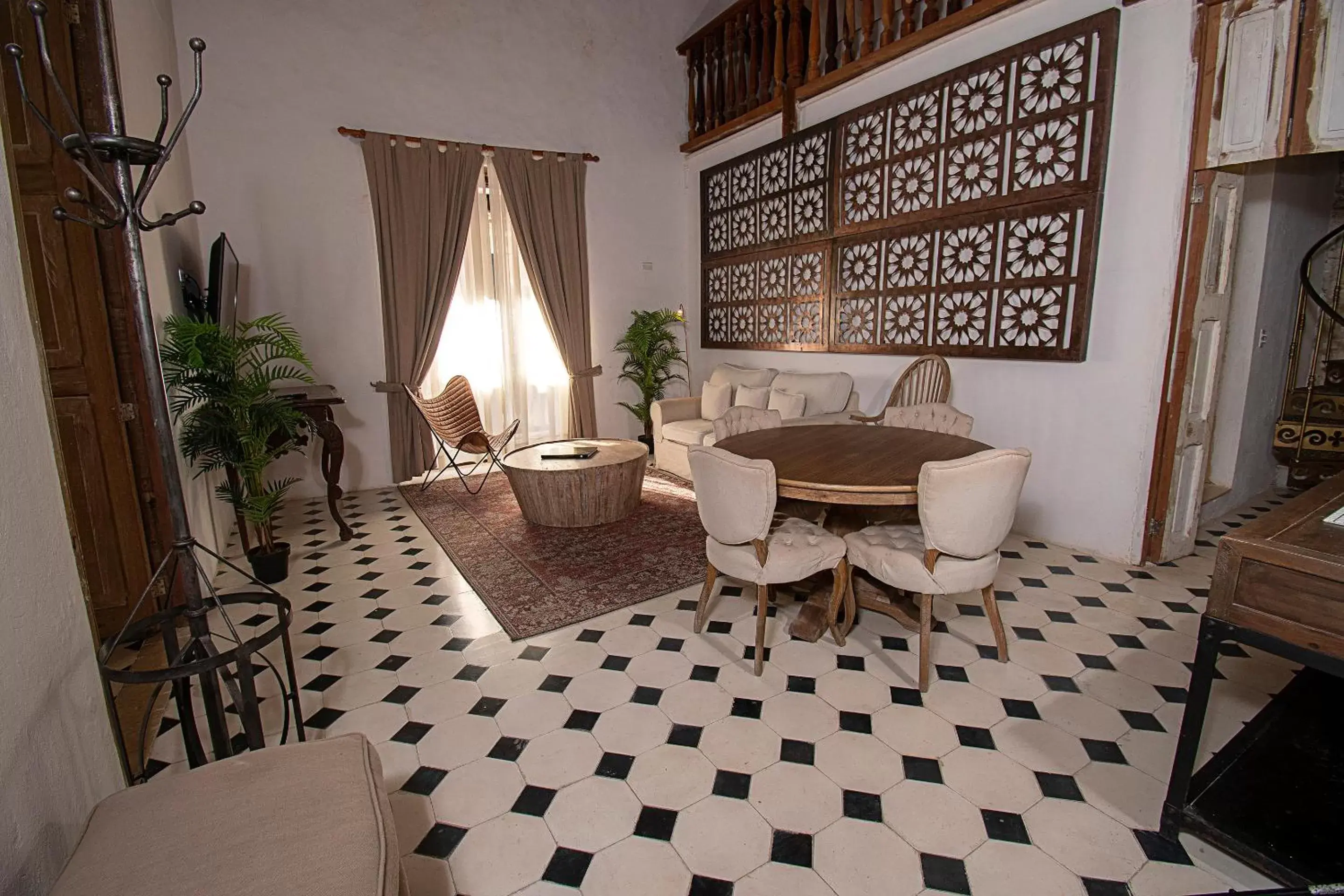 Living room, Bathroom in Hotel Casa La Factoria by Faranda Boutique, a member of Radisson Individuals