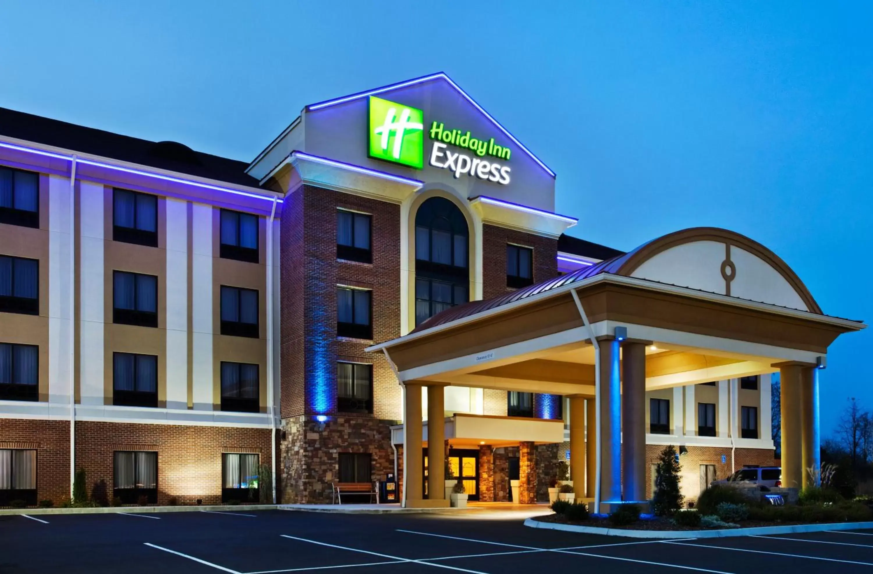 Property building in Holiday Inn Express Johnson City, an IHG Hotel
