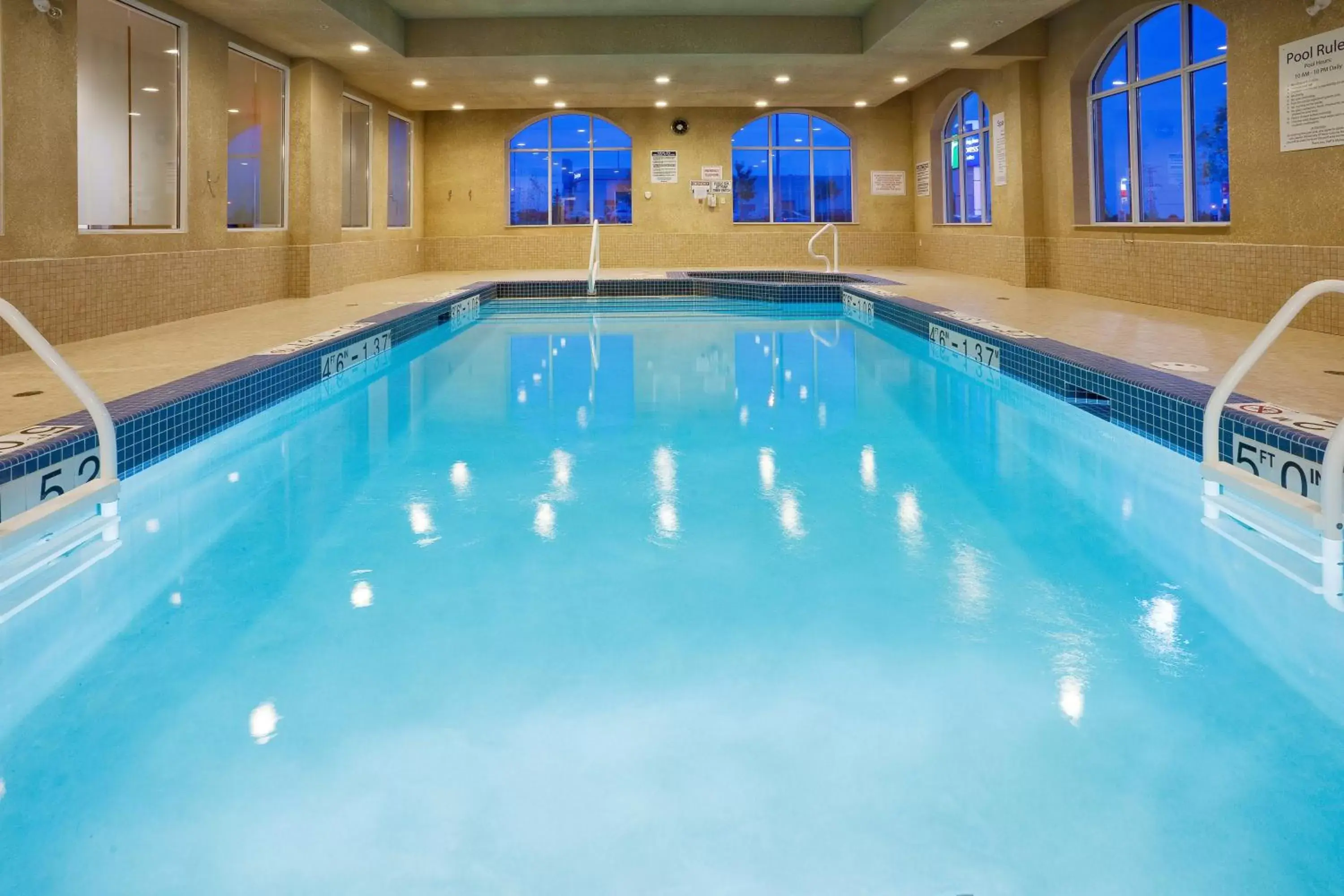 Swimming pool in Holiday Inn Express Hotel & Suites Clarington - Bowmanville by IHG Swimming pool in Holiday Inn Express Hotel & Suites Clarington - Bowmanville by IHG