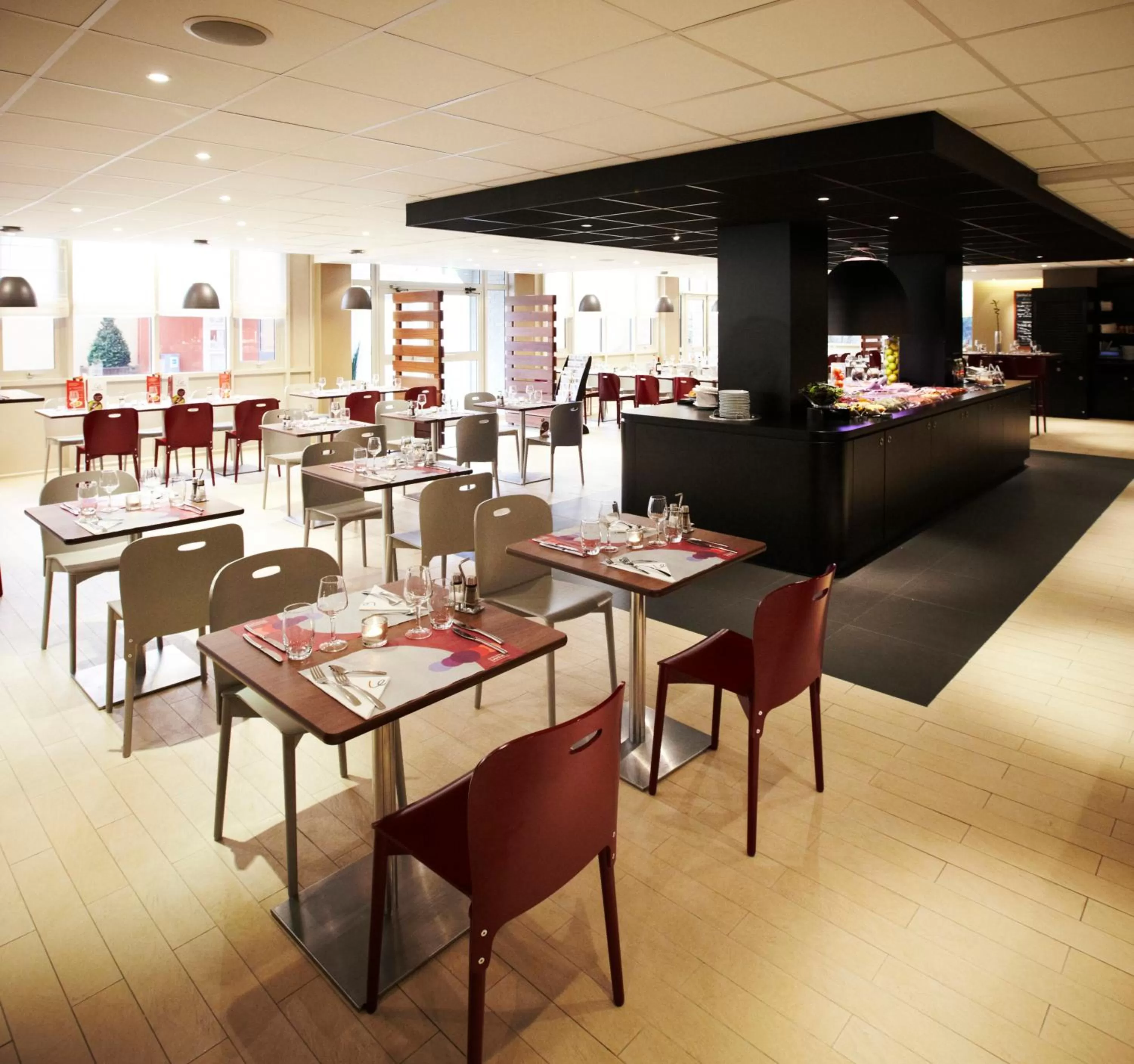 Restaurant/places to eat in Campanile Marne-La-Vallée - Torcy