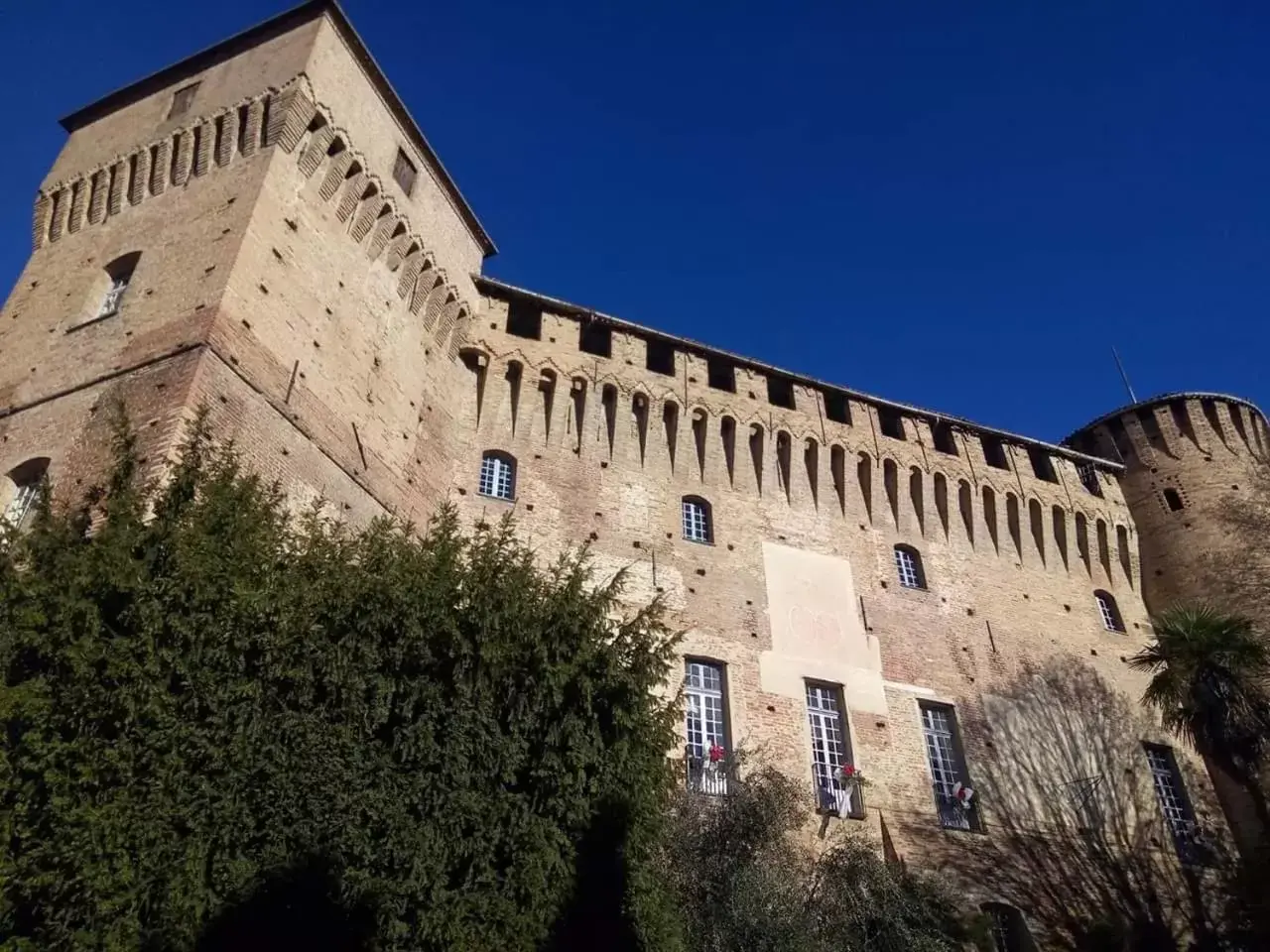 Nearby landmark, Property Building in Foresteria Ristorante Conti Roero