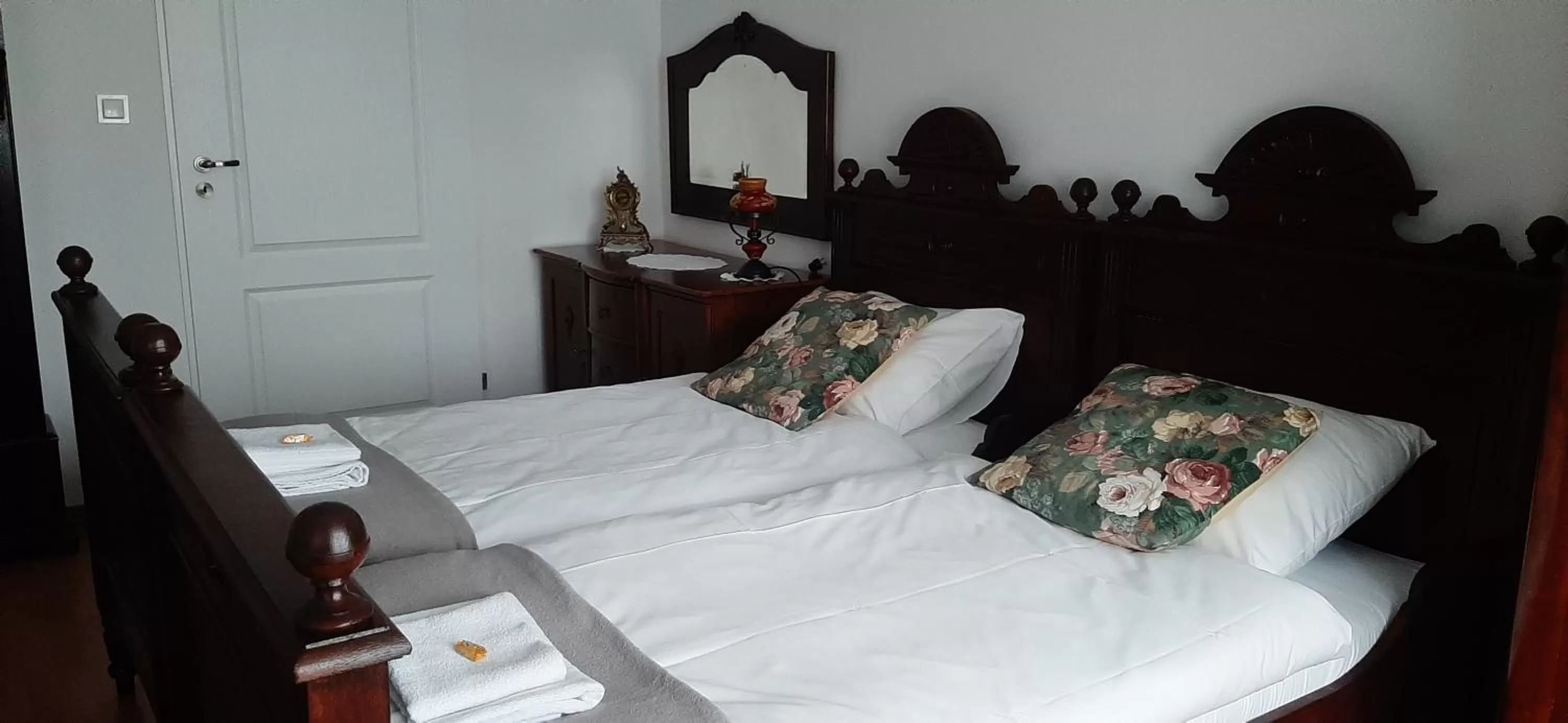 Photo of the whole room, Bed in Dworek pod świerkami