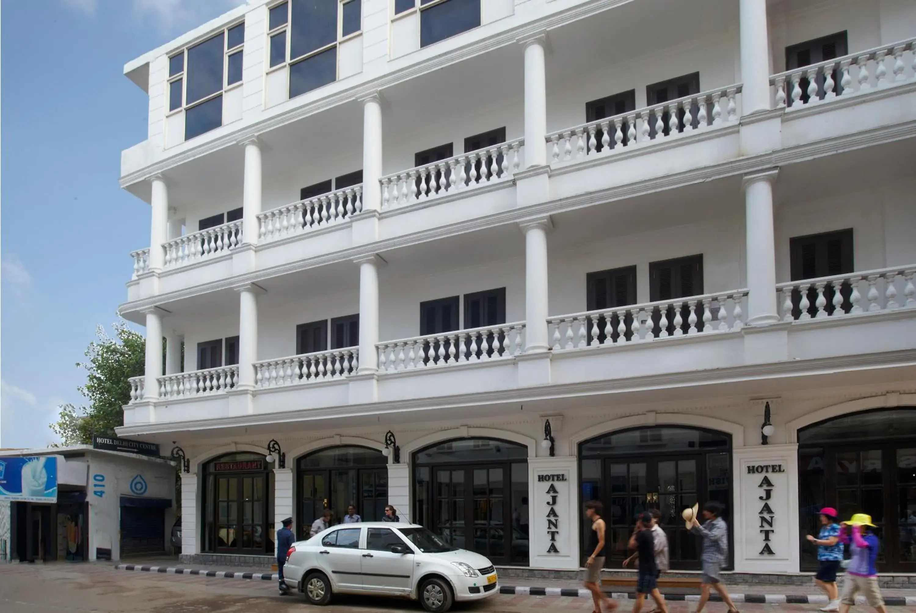 Facade/entrance in Hotel Ajanta