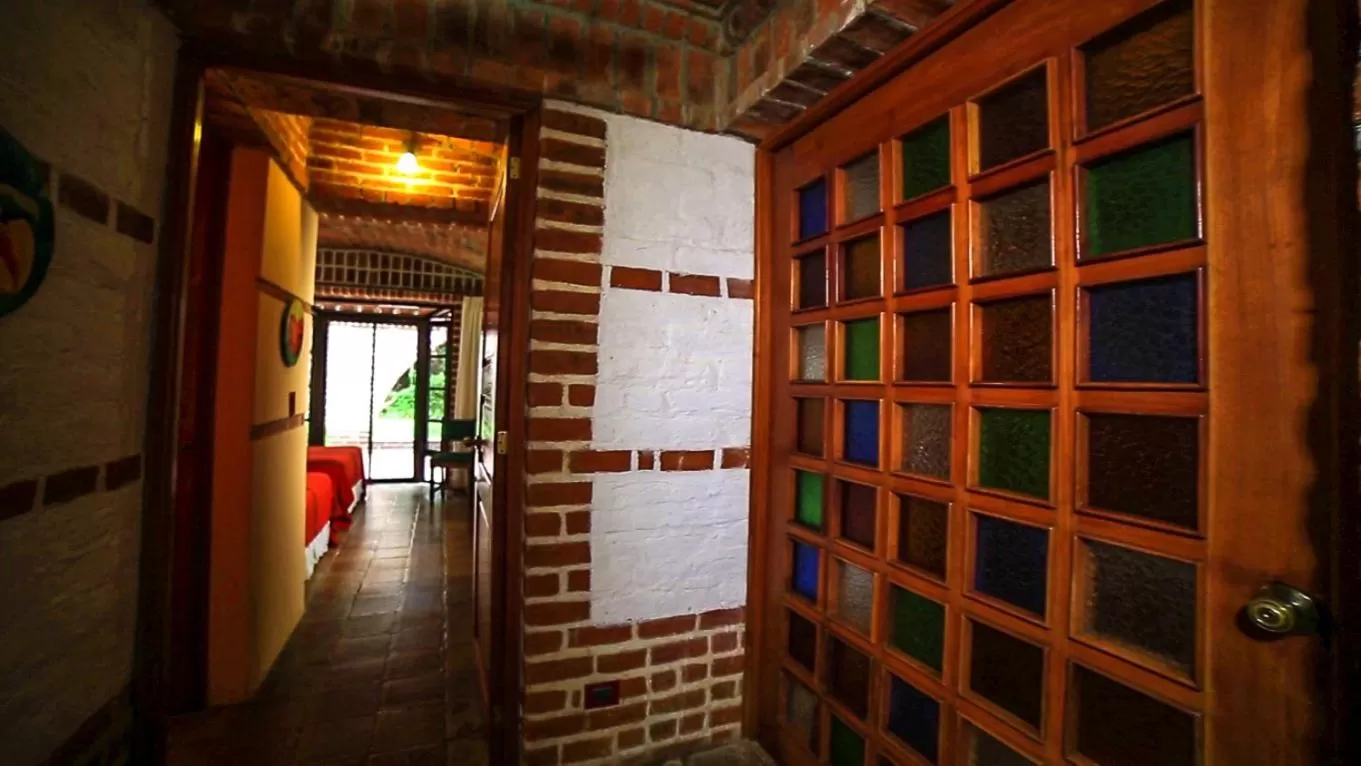 Facade/entrance in Hotel San Buenaventura de Atitlán