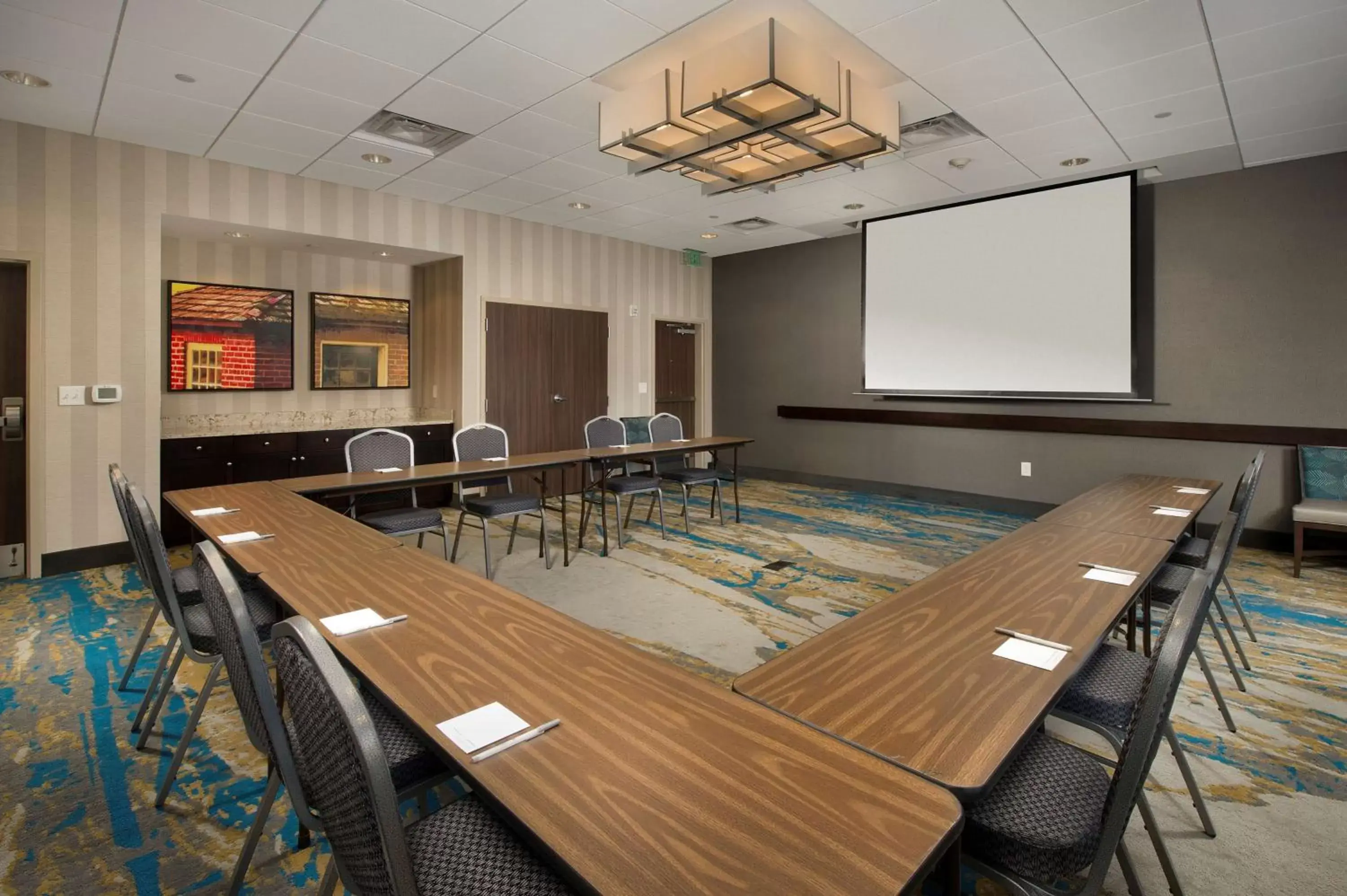 Meeting/conference room, Business Area/Conference Room in Hampton Inn & Suites Baltimore North/Timonium, MD