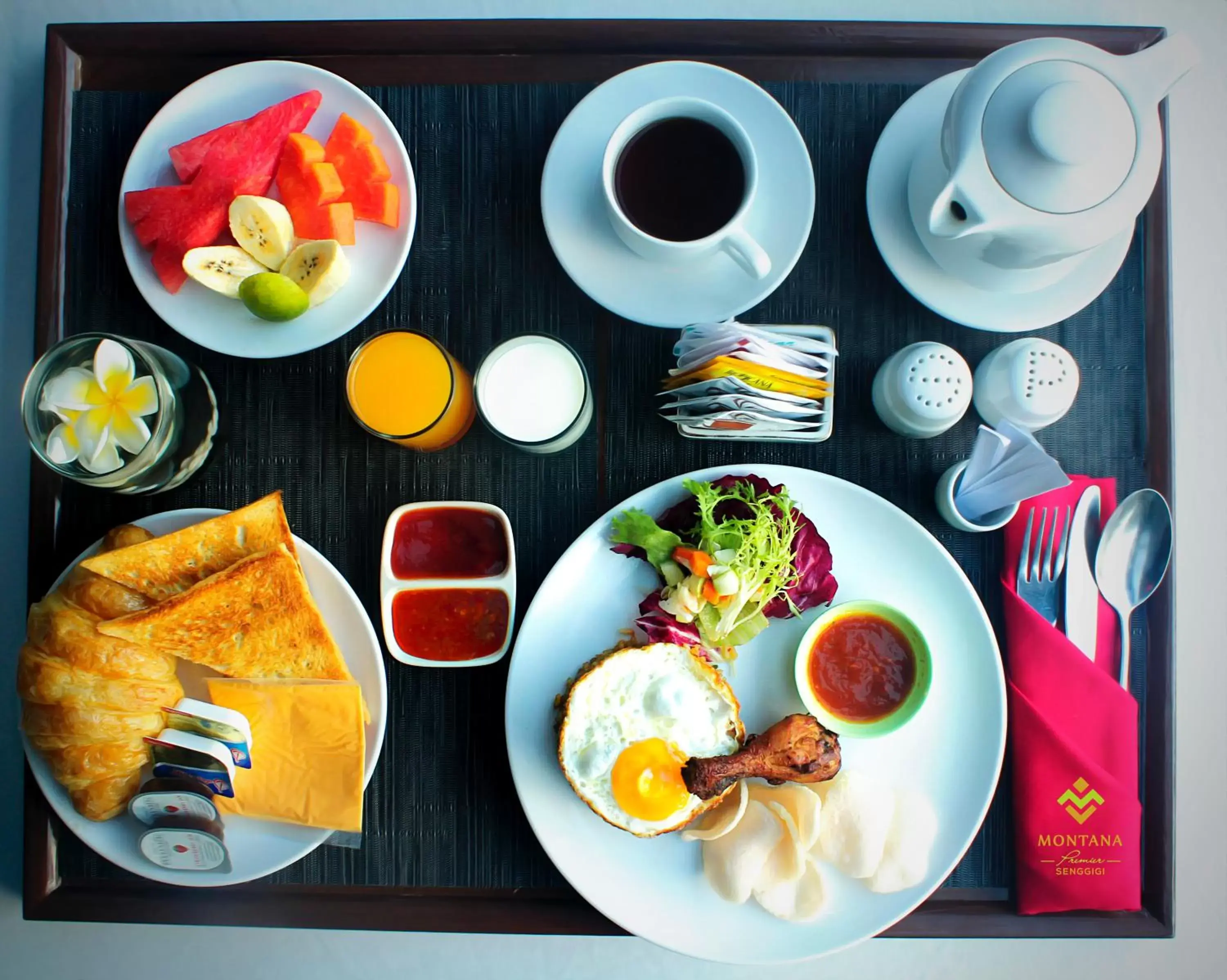 Asian breakfast, Breakfast in Montana Premier Senggigi