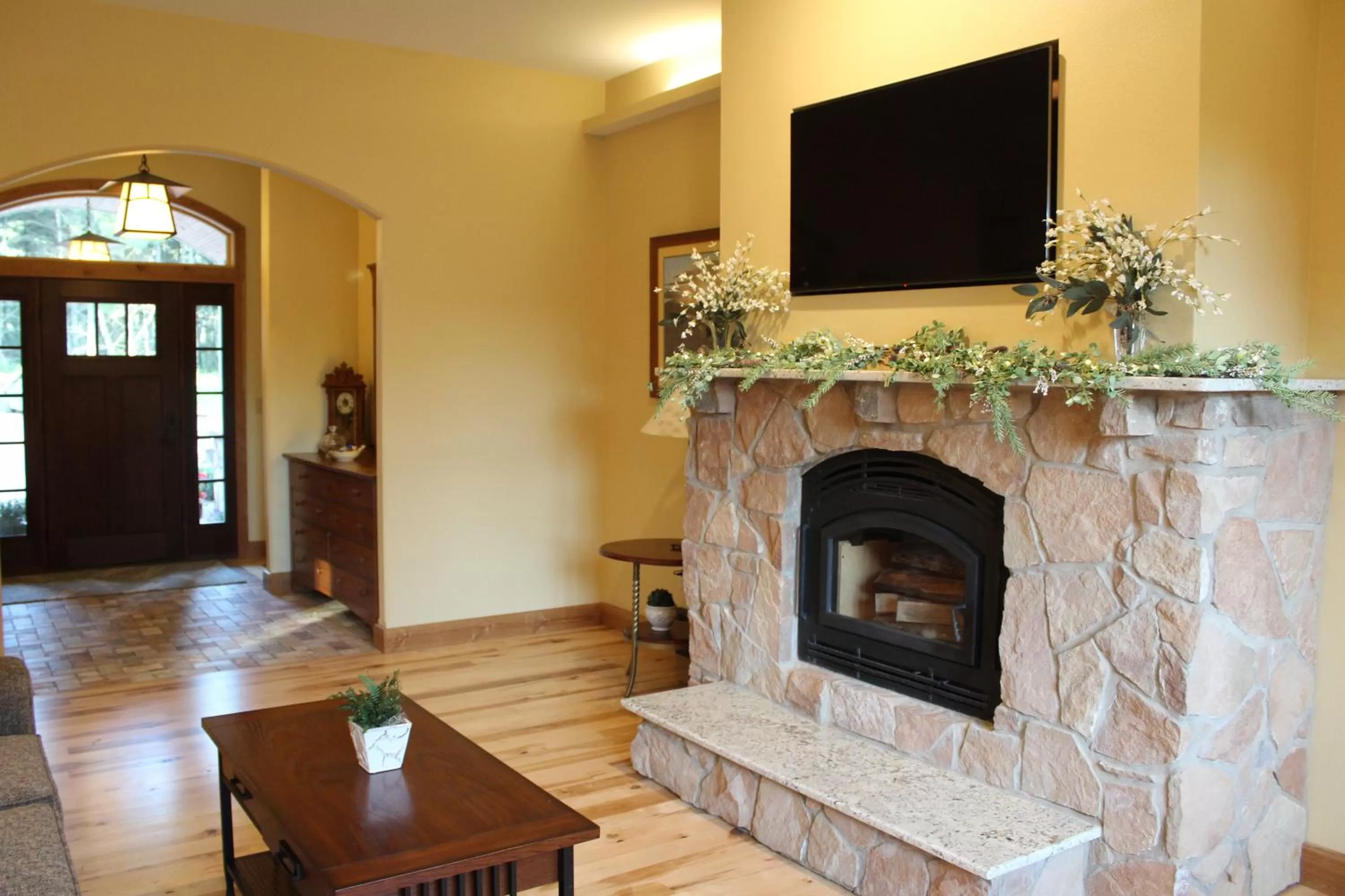 Living room in Inn at the River