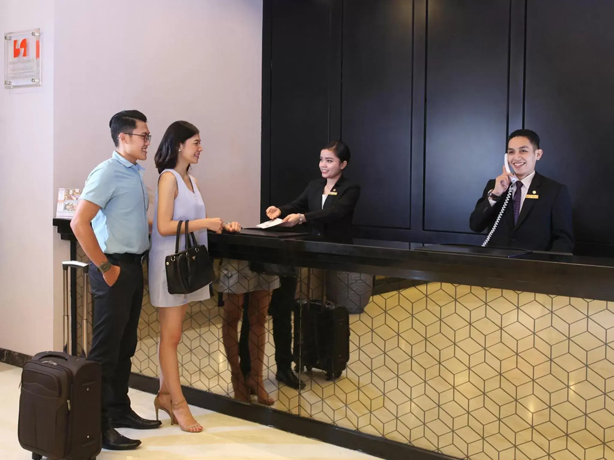 Lobby or reception in Swiss-Belinn Tunjungan Surabaya