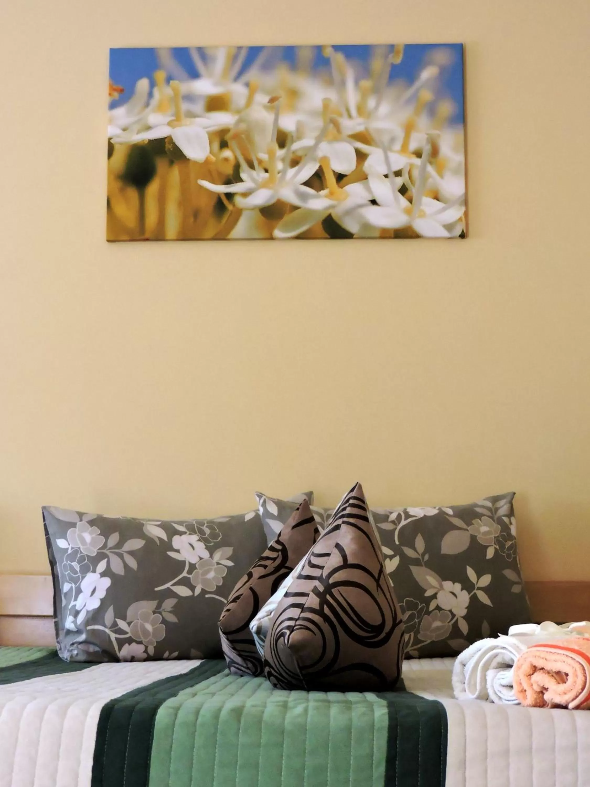 Decorative detail in B&B Zmajevo Gnezdo 021