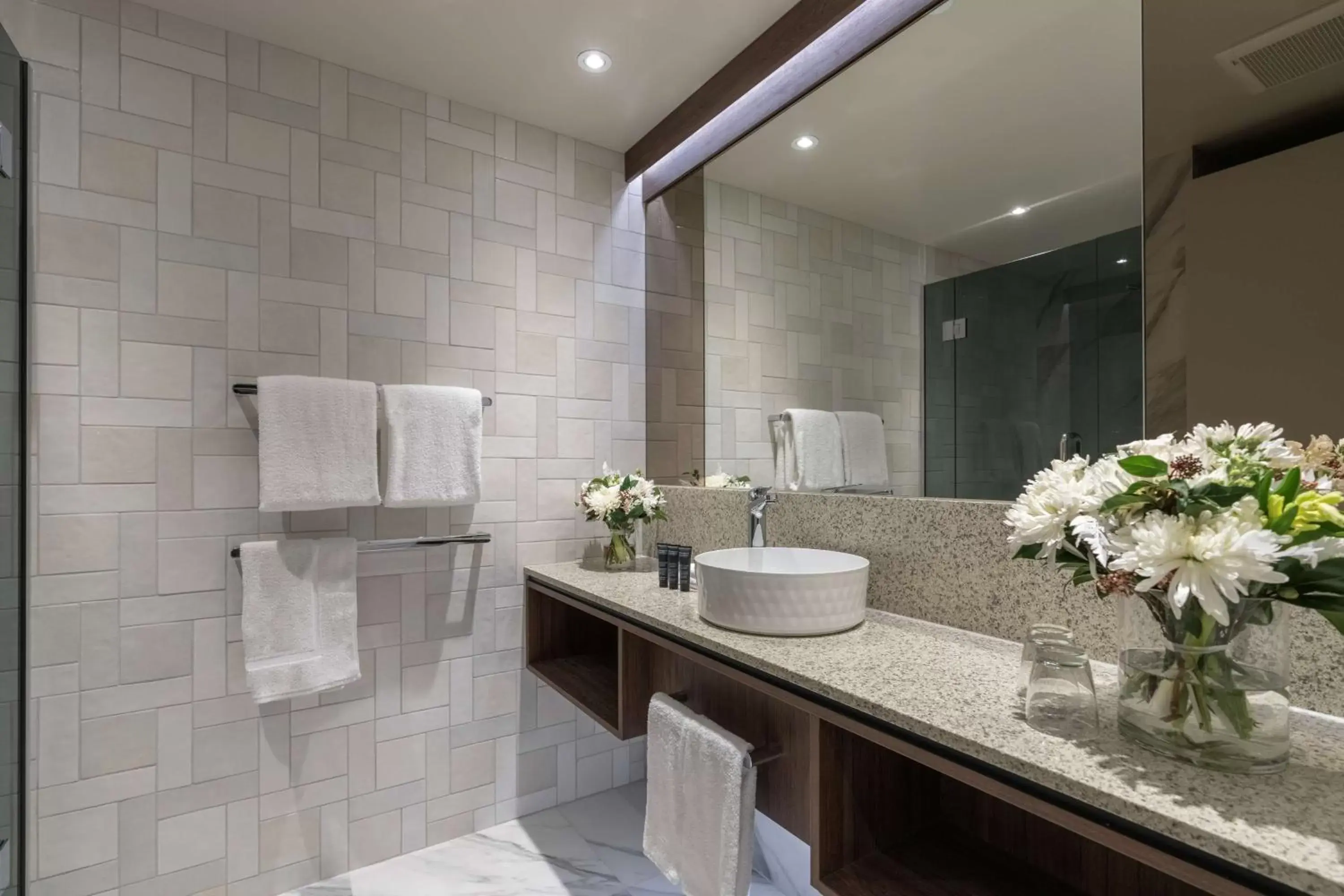 Bathroom in Rydges Latimer Christchurch