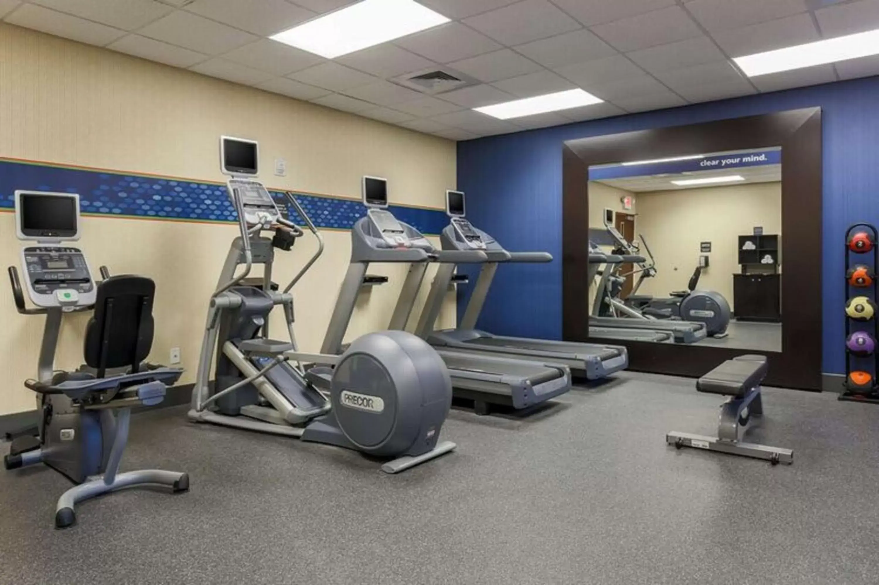Fitness centre/facilities, Fitness Center/Facilities in Hampton Inn & Suites Poughkeepsie