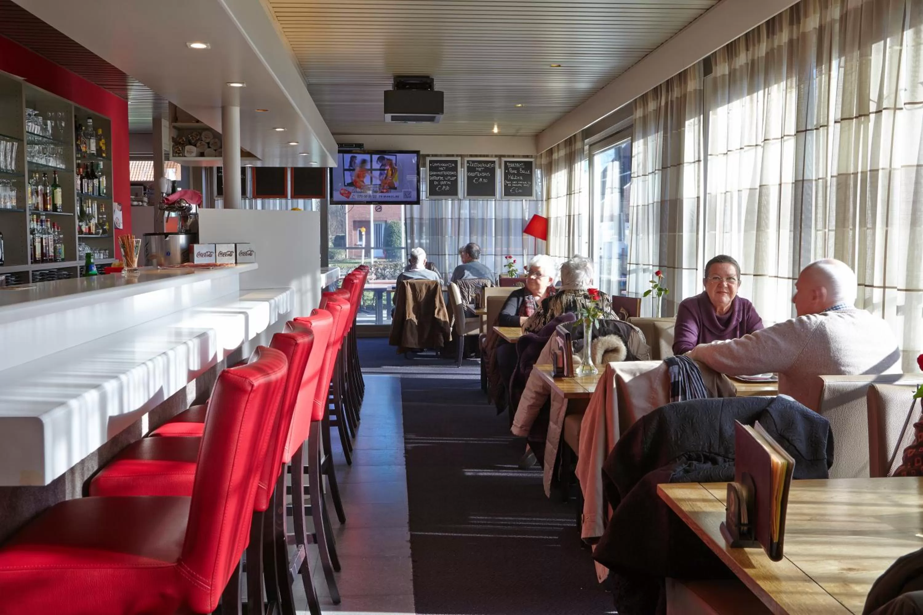 People in Vivaldi Hotel