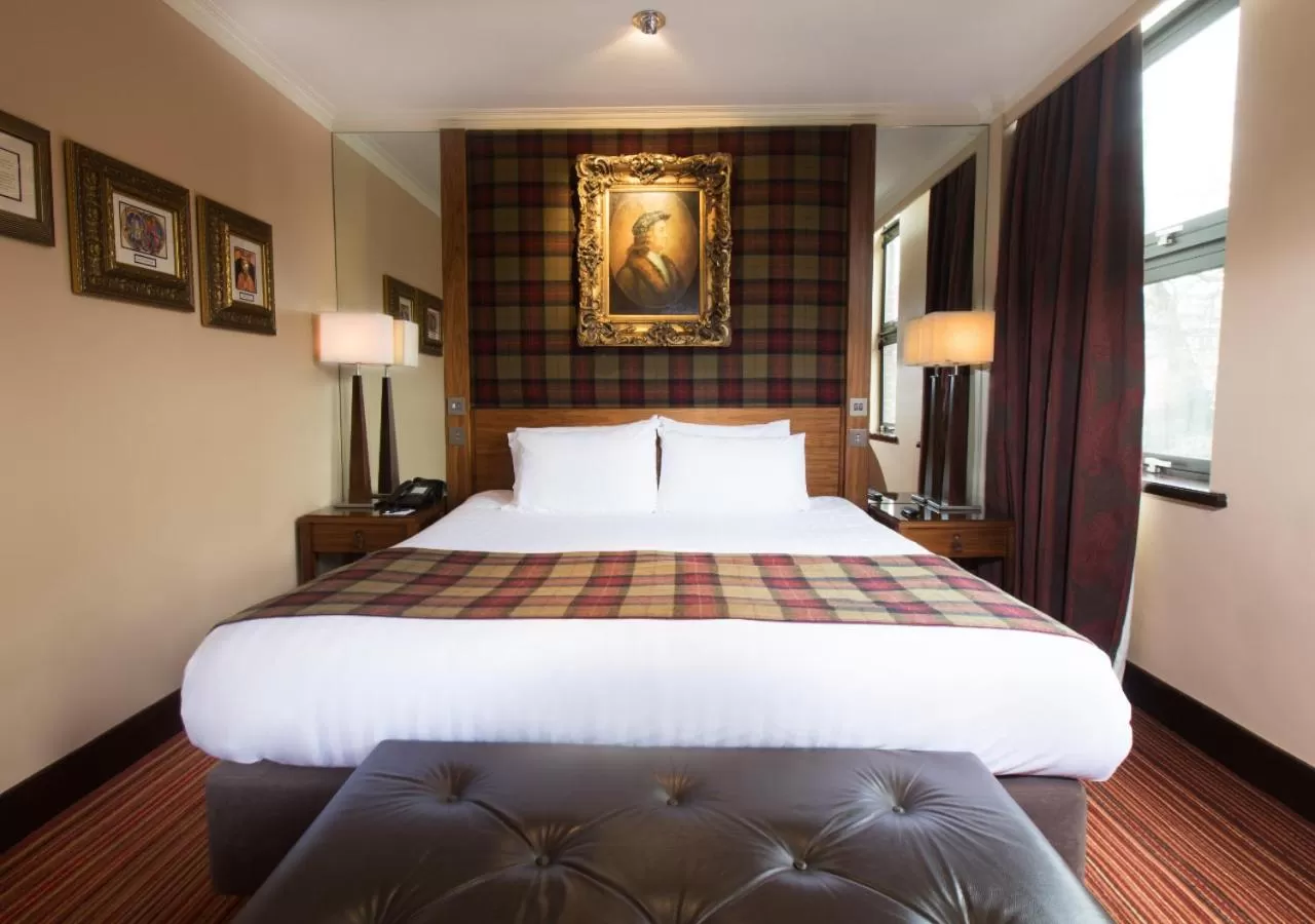 Bed in The Queen at Chester Hotel, BW Premier Collection