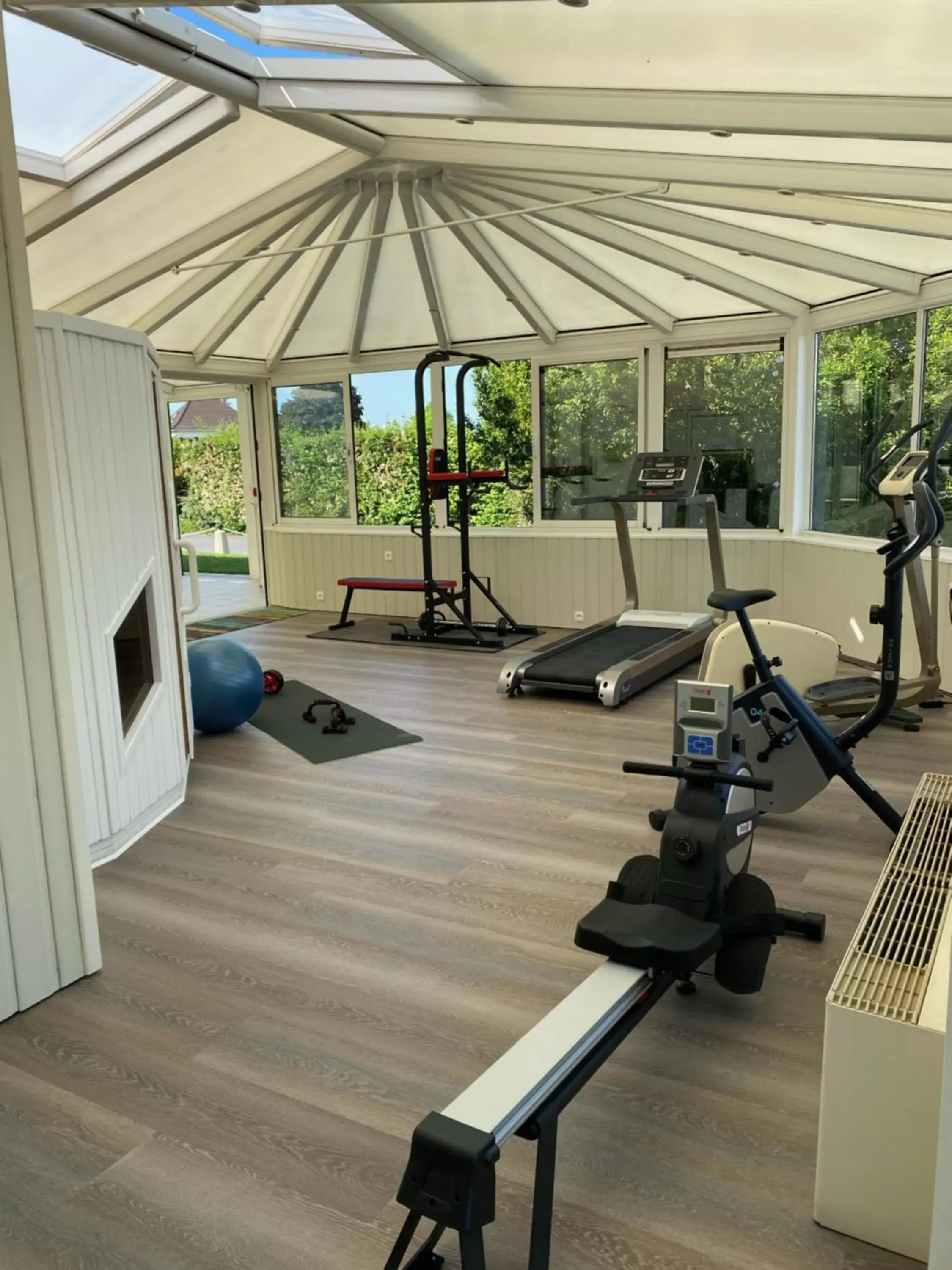 Fitness centre/facilities, Fitness Center/Facilities in Logis Hostellerie Du Mont Aimé