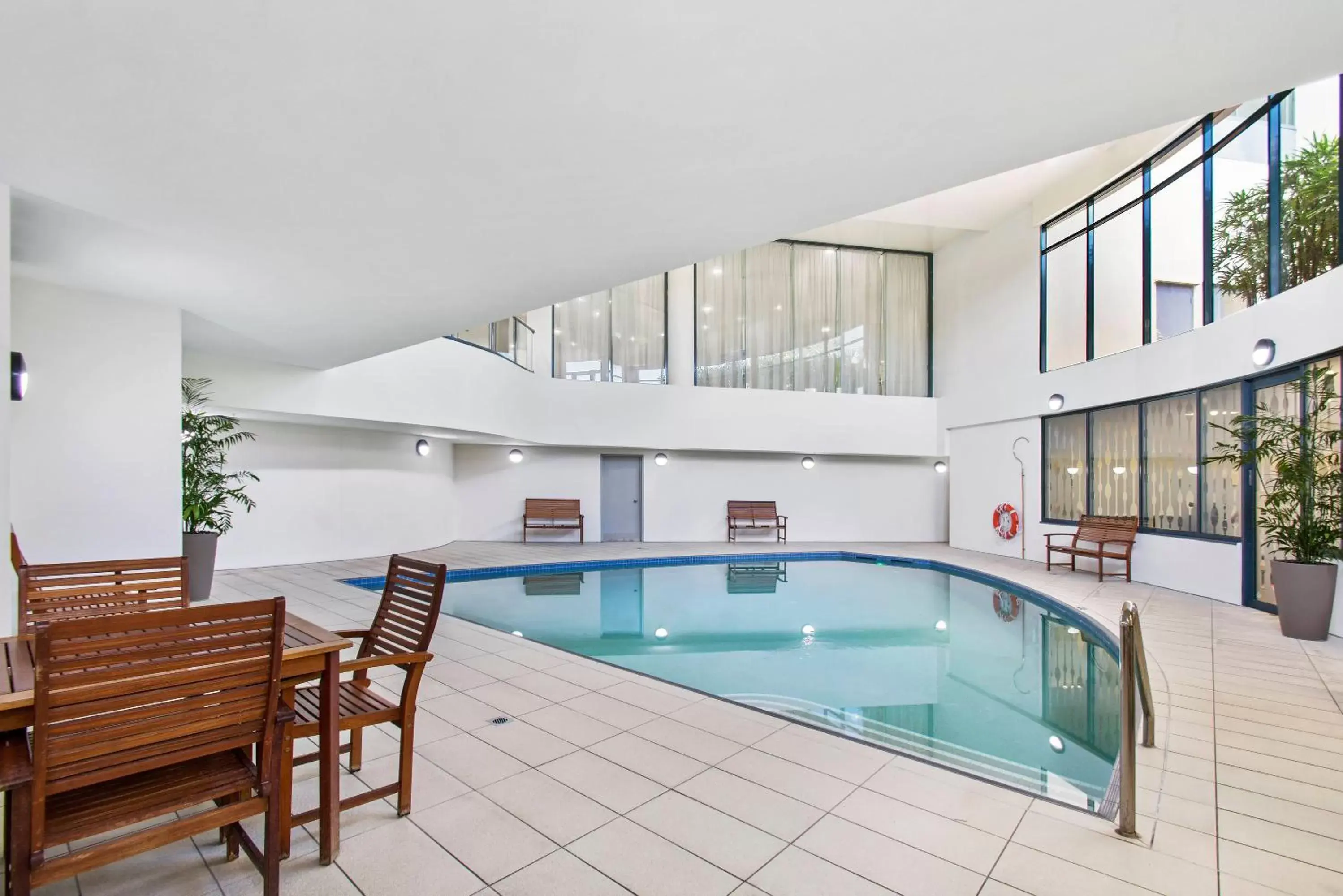 Swimming pool in Mantra Mooloolaba Beach Swimming pool in Mantra Mooloolaba Beach