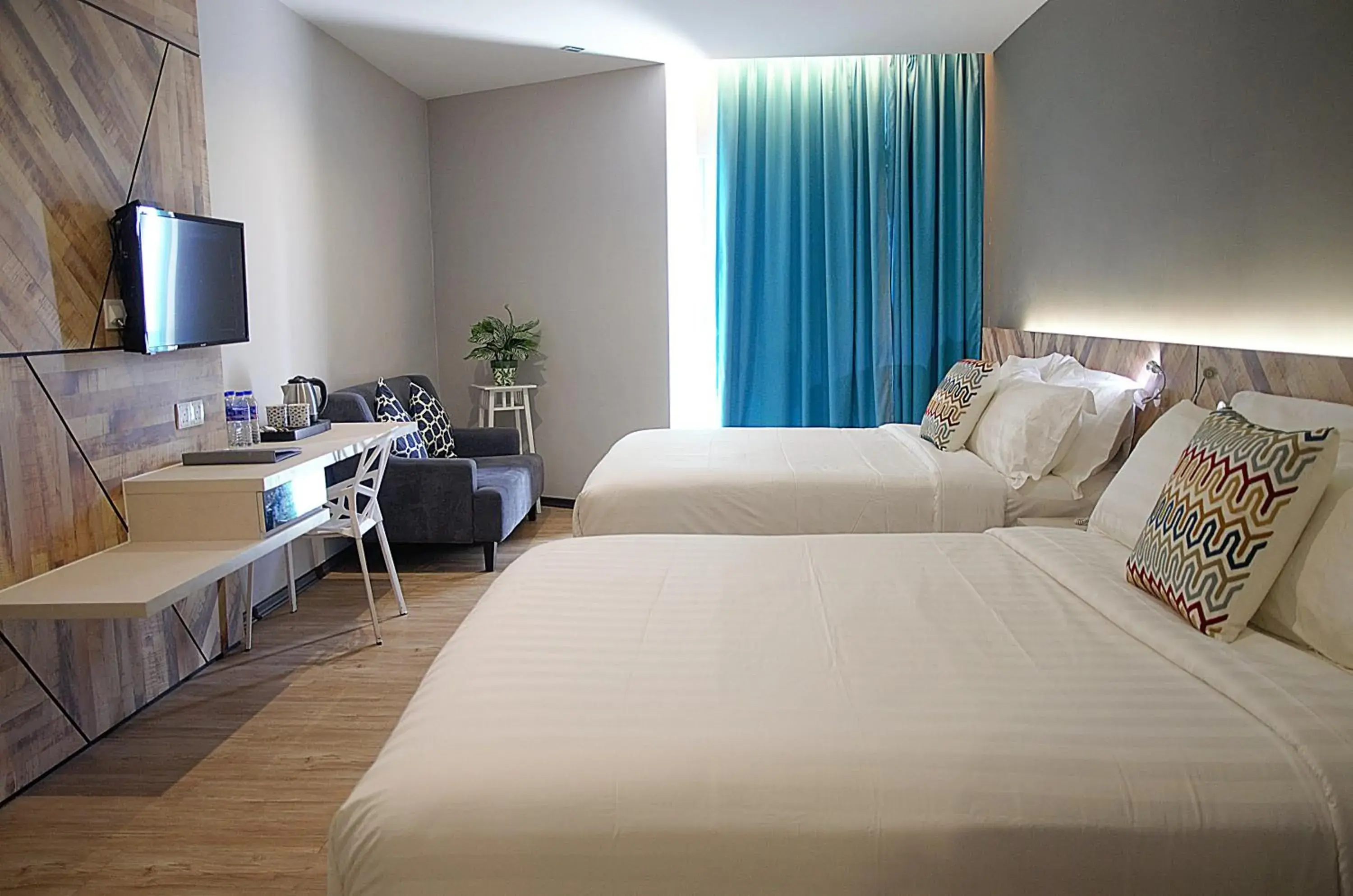 Photo of the whole room, Bed in G5 HOTEL AND SERVICED APARTMENT