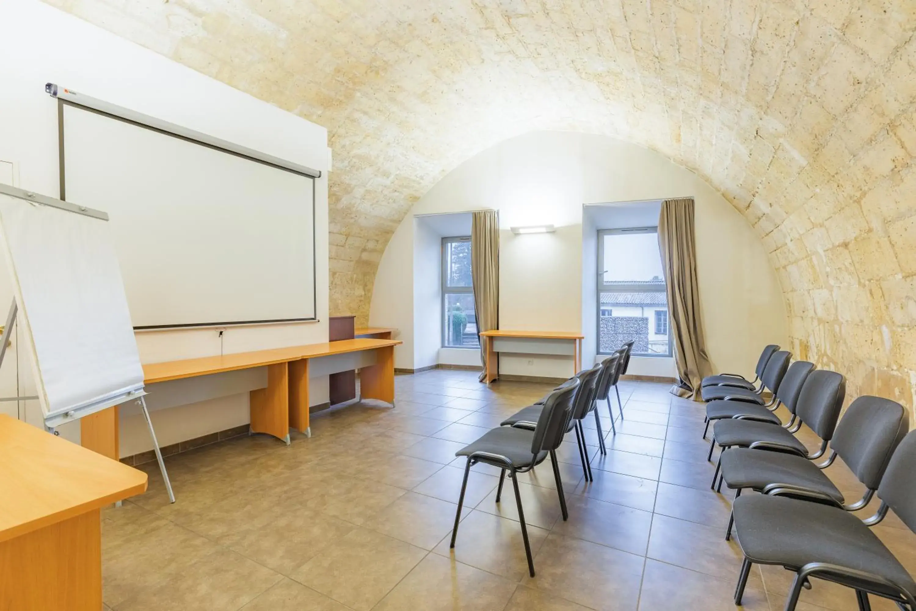 Business facilities in Appart'City Angouleme