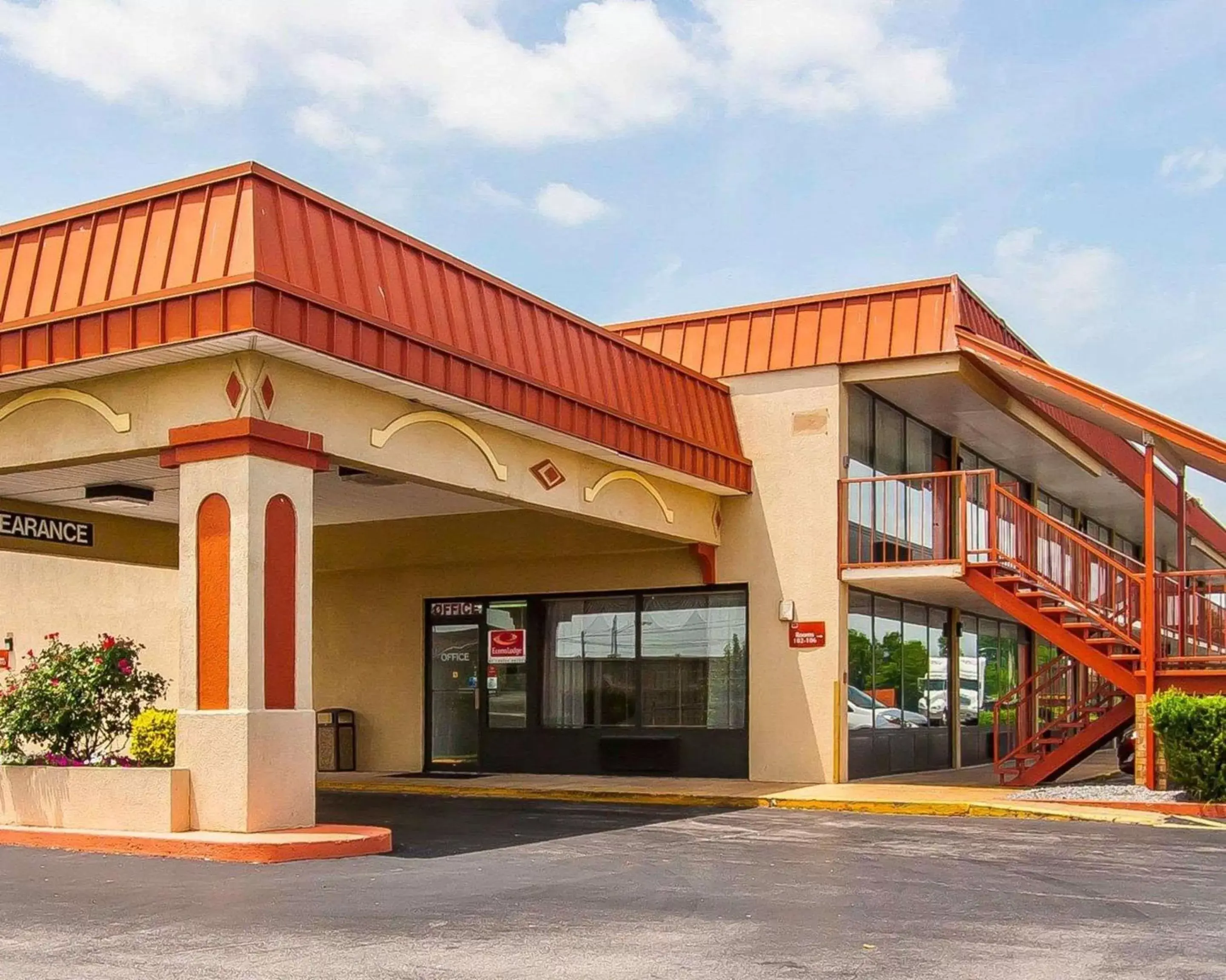 Property Building in Econo Lodge Dyersburg