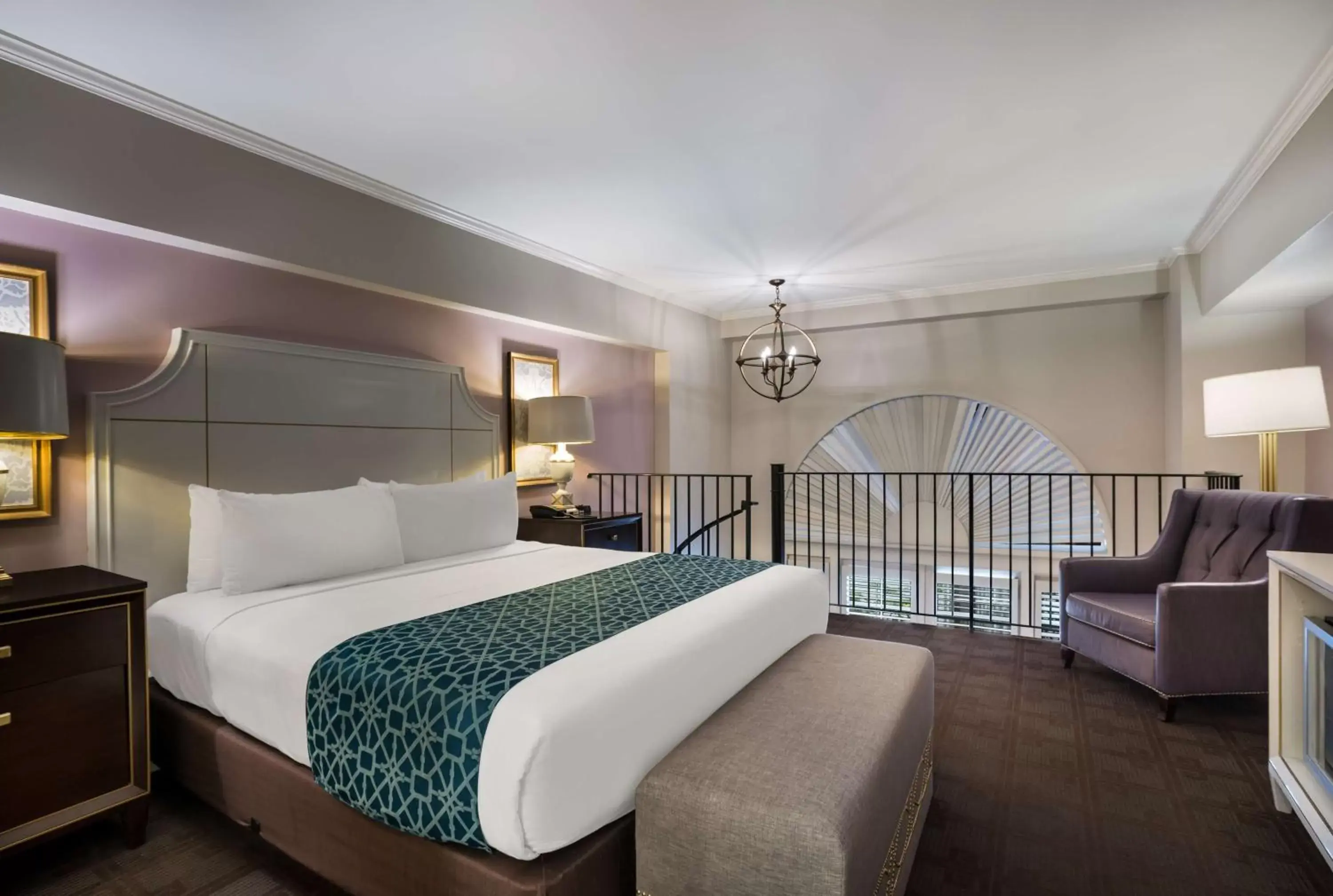 Bedroom, Bed in The Royal Sonesta New Orleans