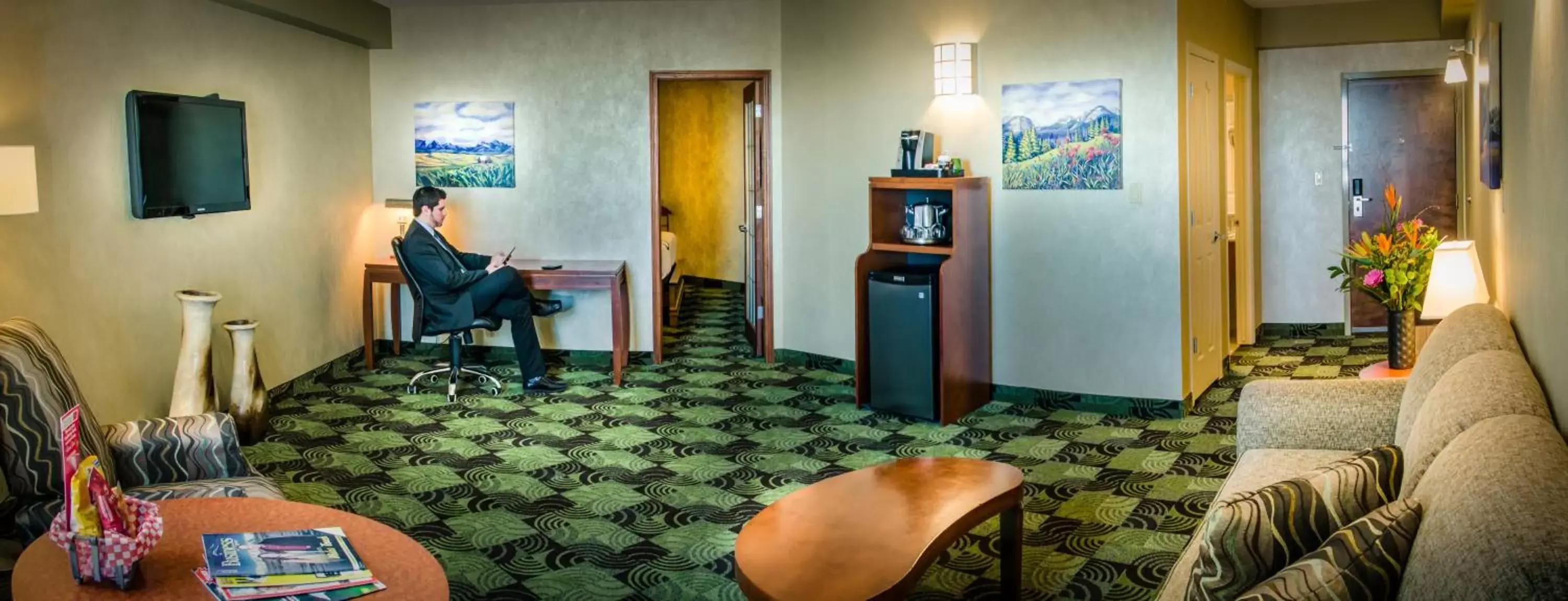 Living room in Deerfoot Inn and Casino