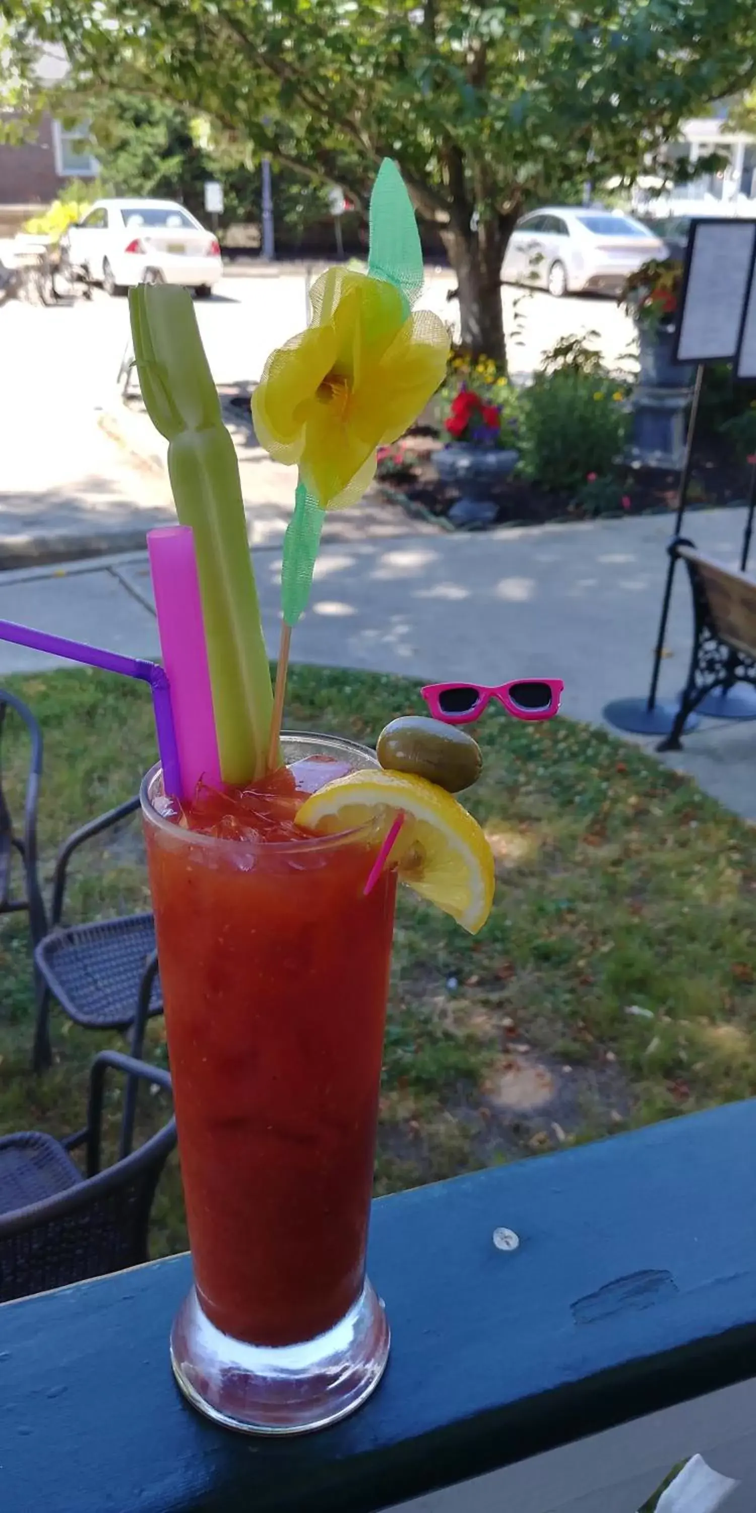 Patio, Drinks in Elaine's Cape May Boutique Hotel