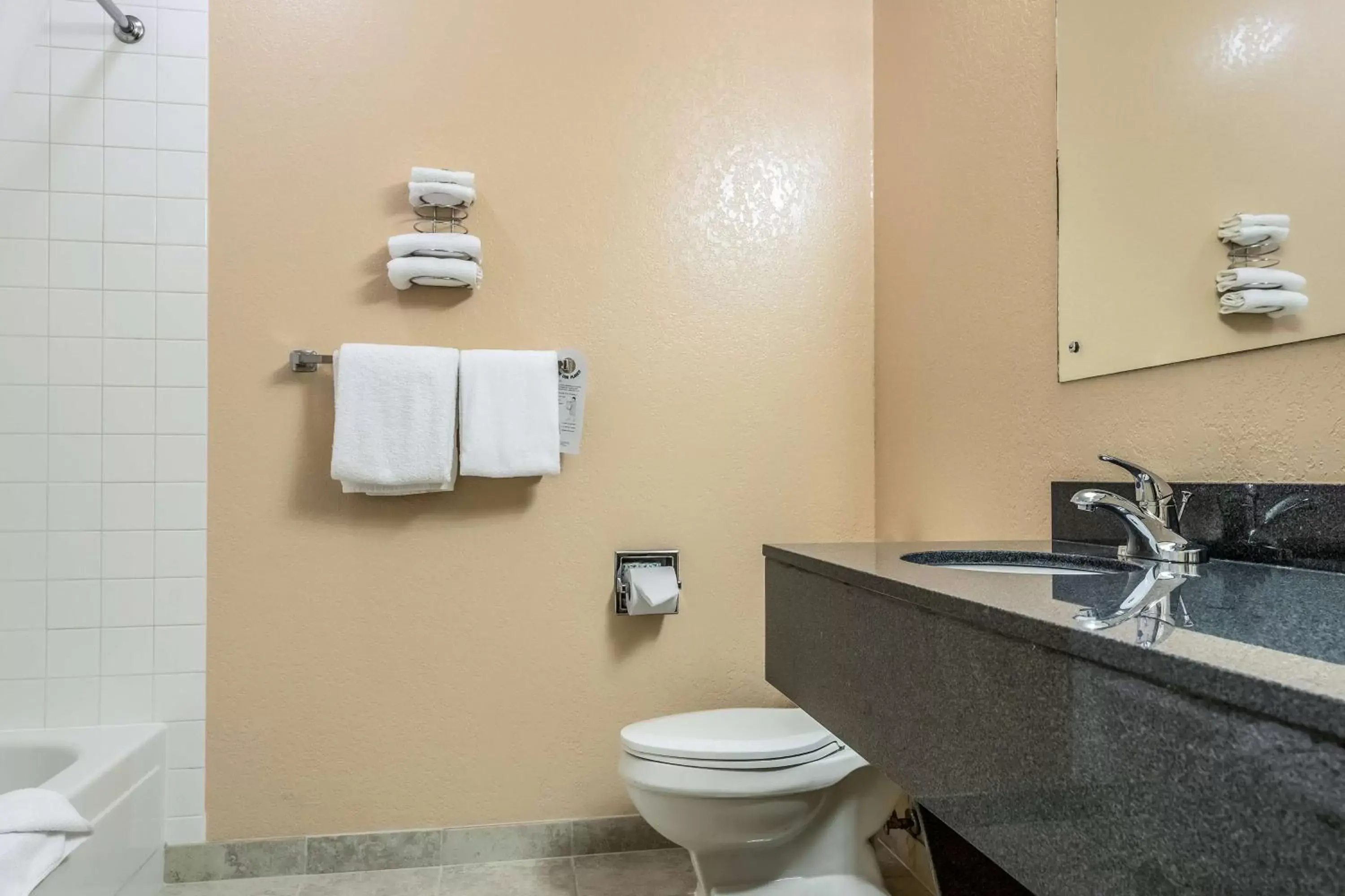 Bathroom in SureStay Hotel by Best Western Wenatchee