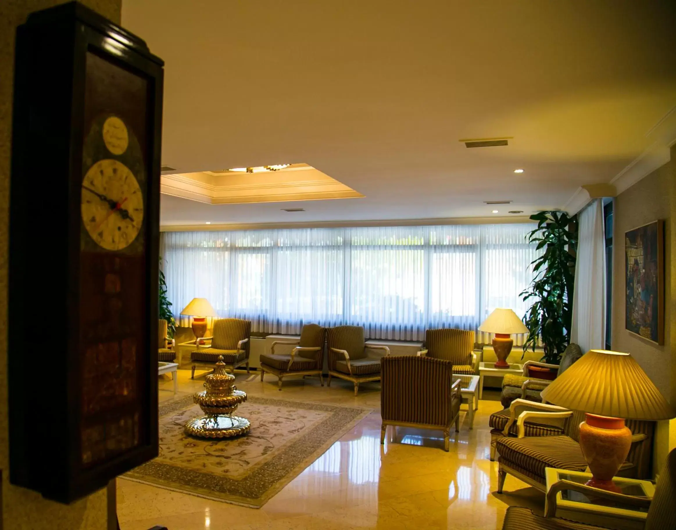 Lobby or reception in Apart Hotel Best