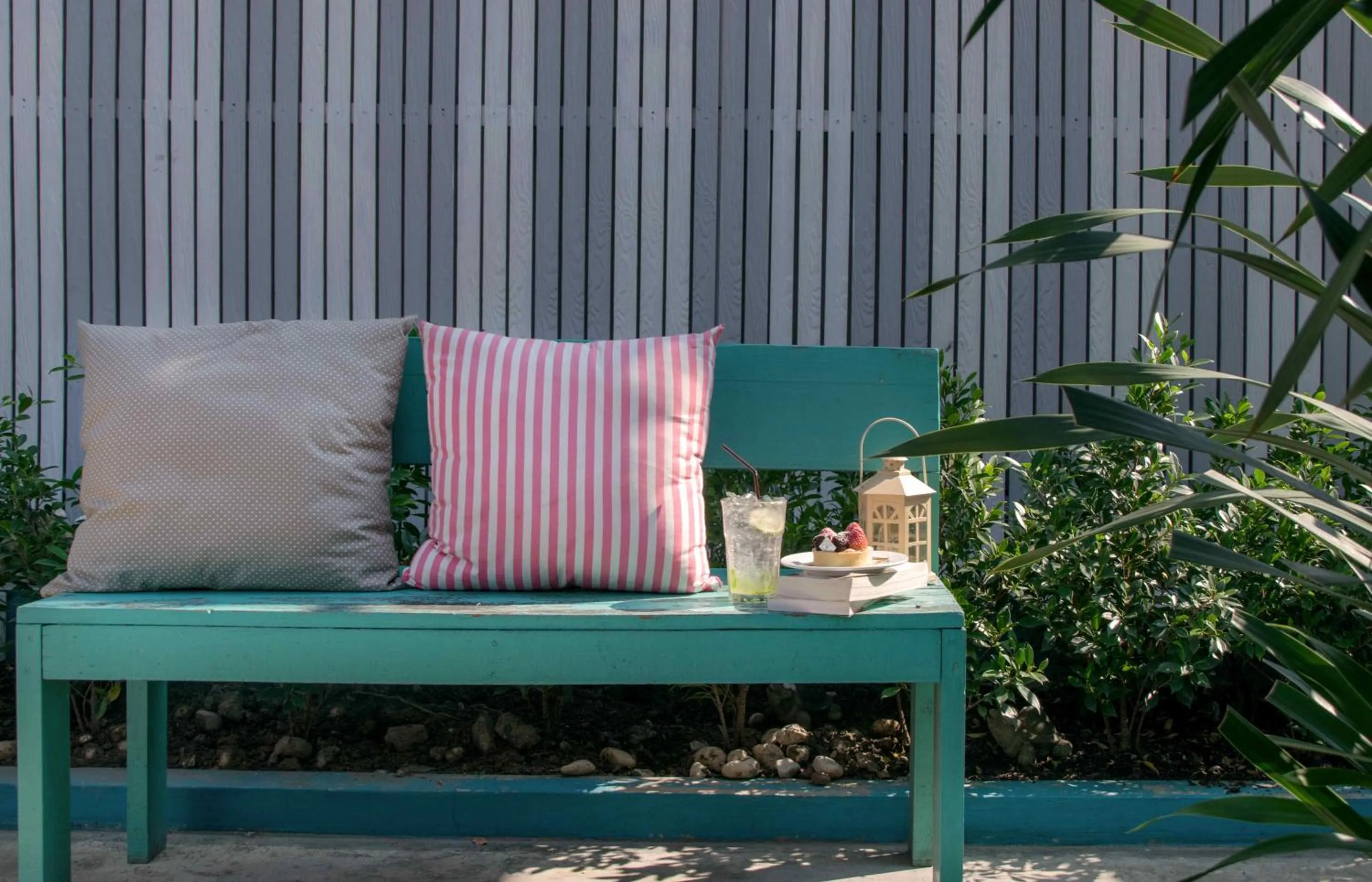 Garden in The Phoenix Hotel Bangkok - Suvarnabhumi Airport