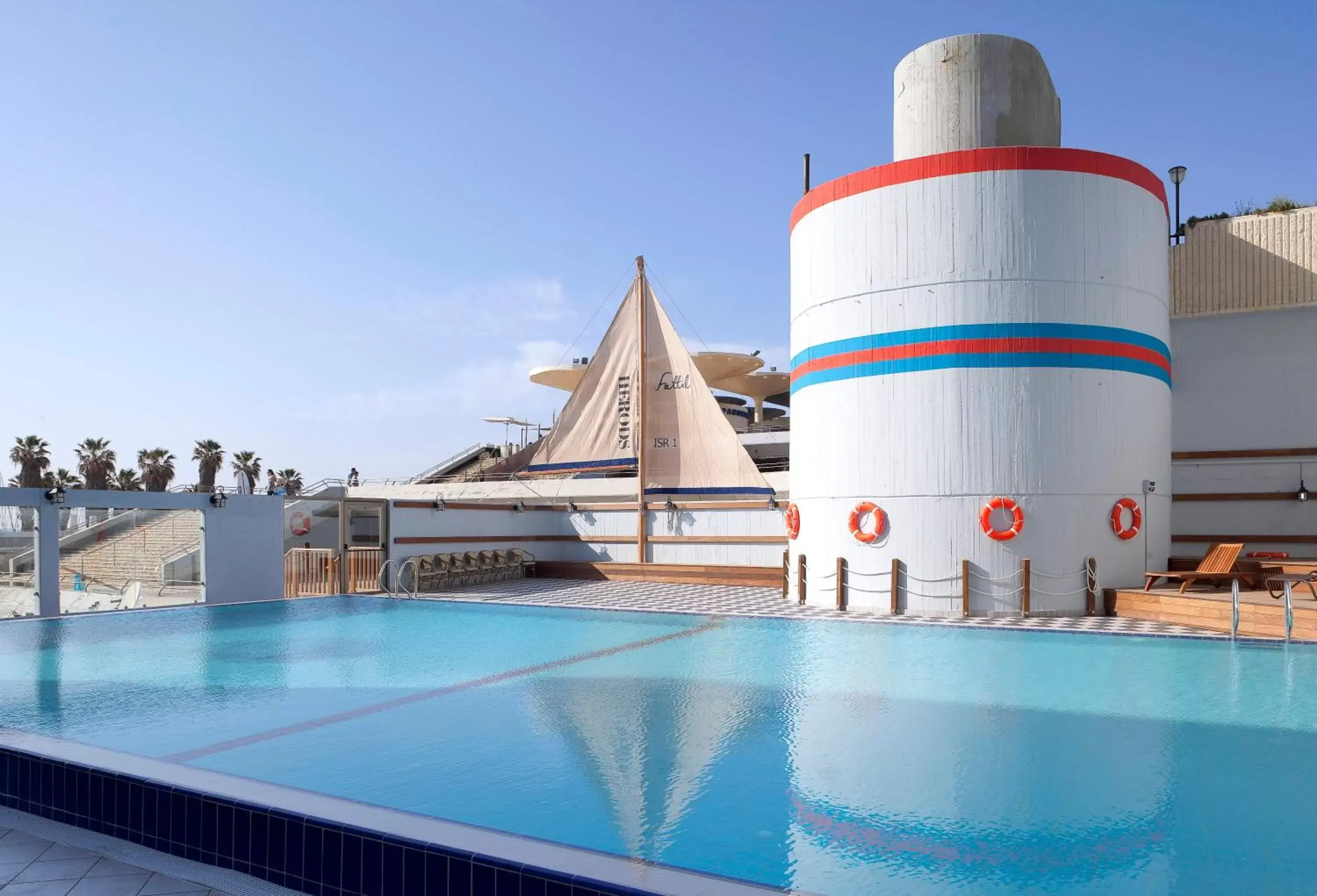 Swimming Pool in Herods Tel Aviv By The Beach