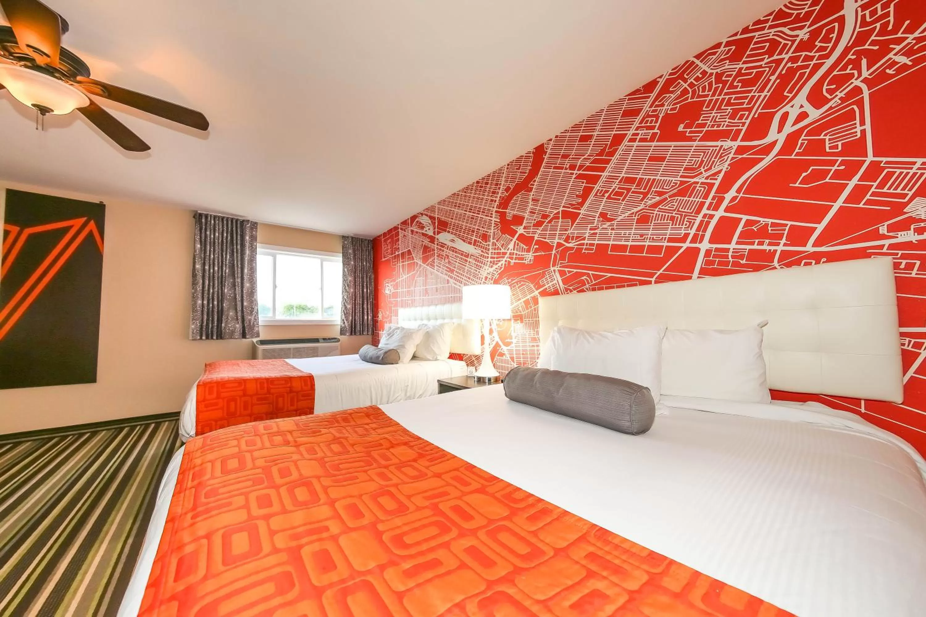 Bed in Howard Johnson by Wyndham Winnipeg West