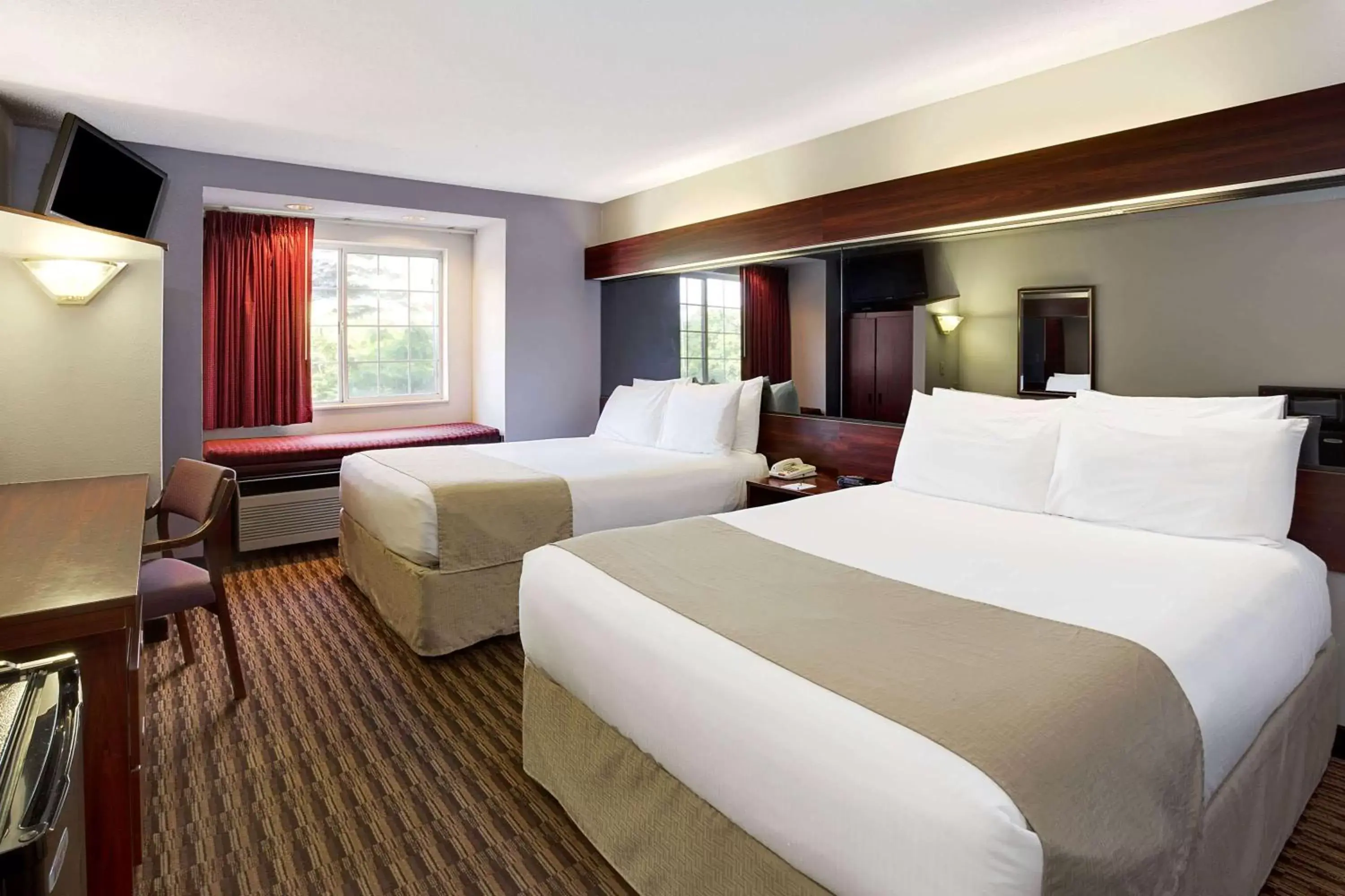 Photo of the whole room, Bed in Microtel Inn by Wyndham - Murfreesboro