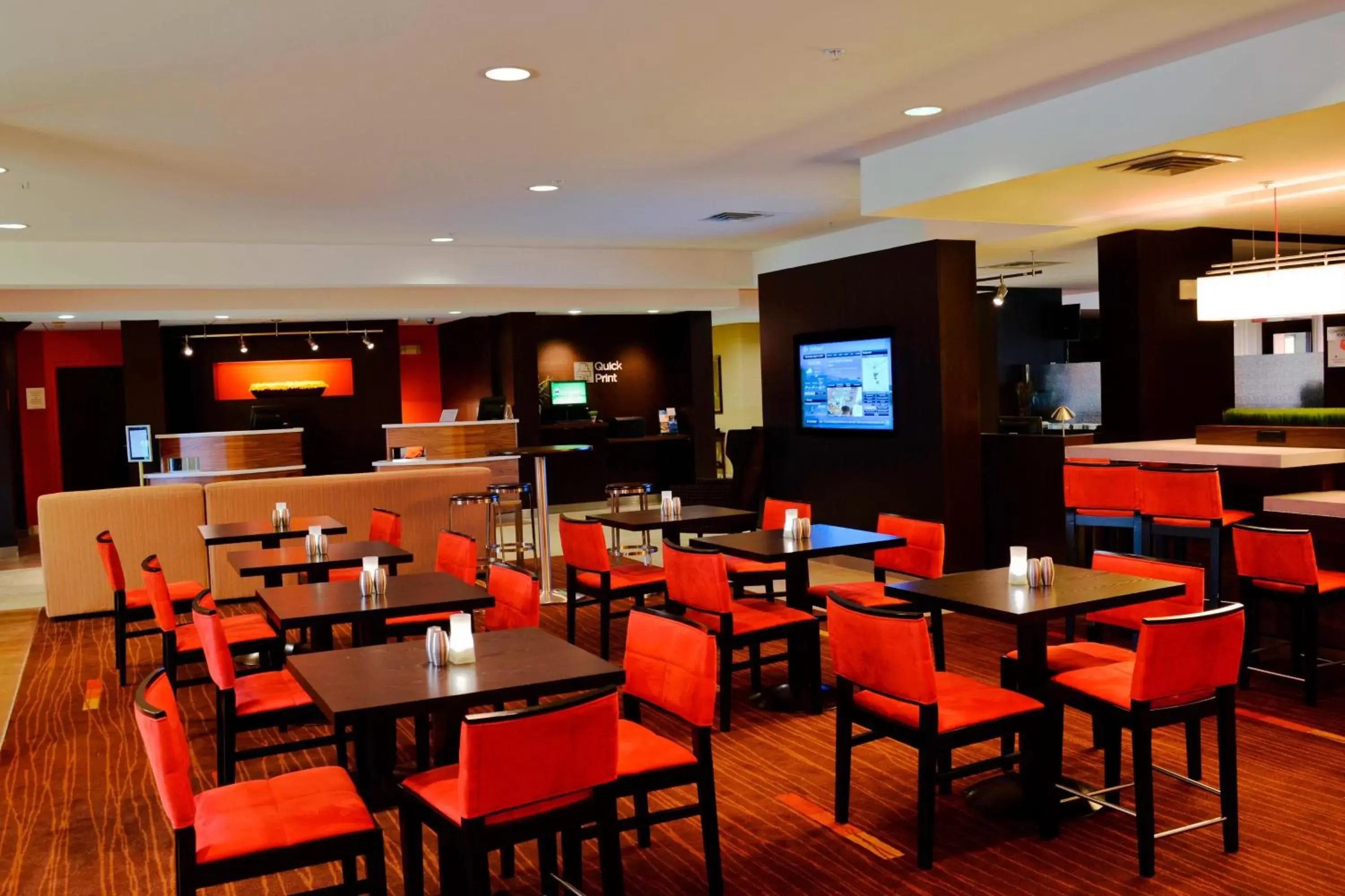 Lobby or reception, Restaurant/Places to Eat in Courtyard by Marriott Concord