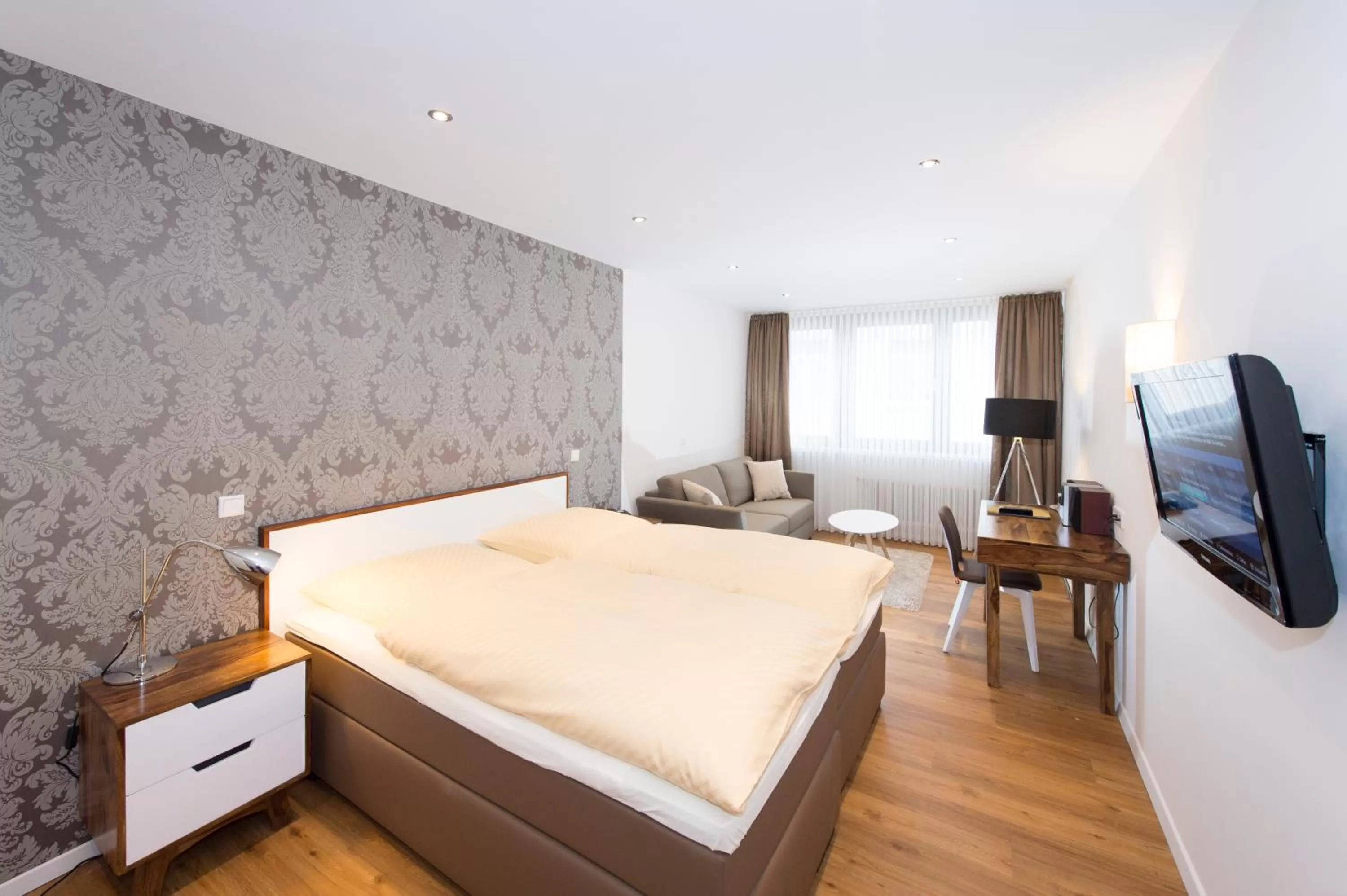 Day, Bed in Hotel Storck