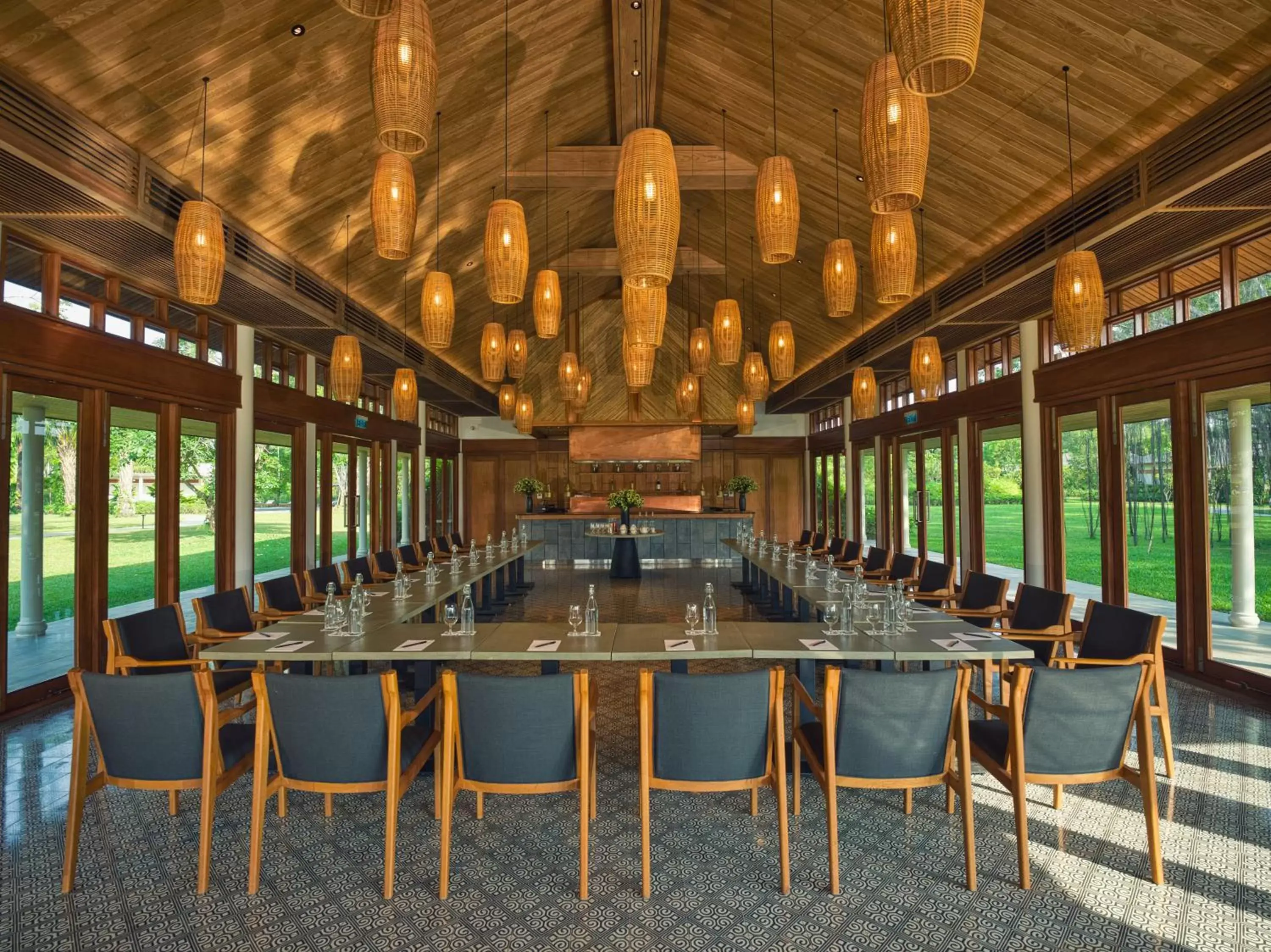 Meeting/conference room in Azerai Can Tho