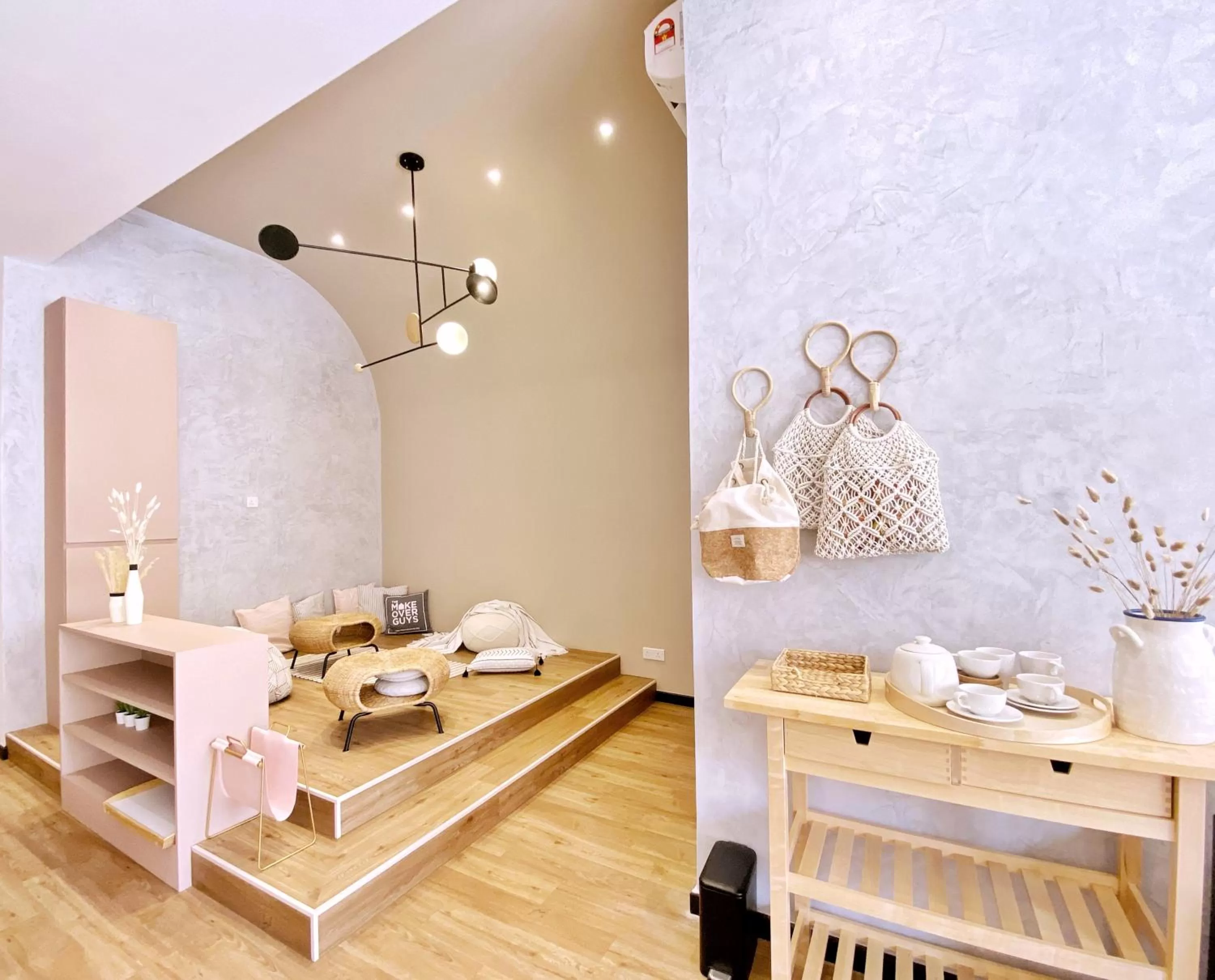 Seating area in One Heritage Hotel