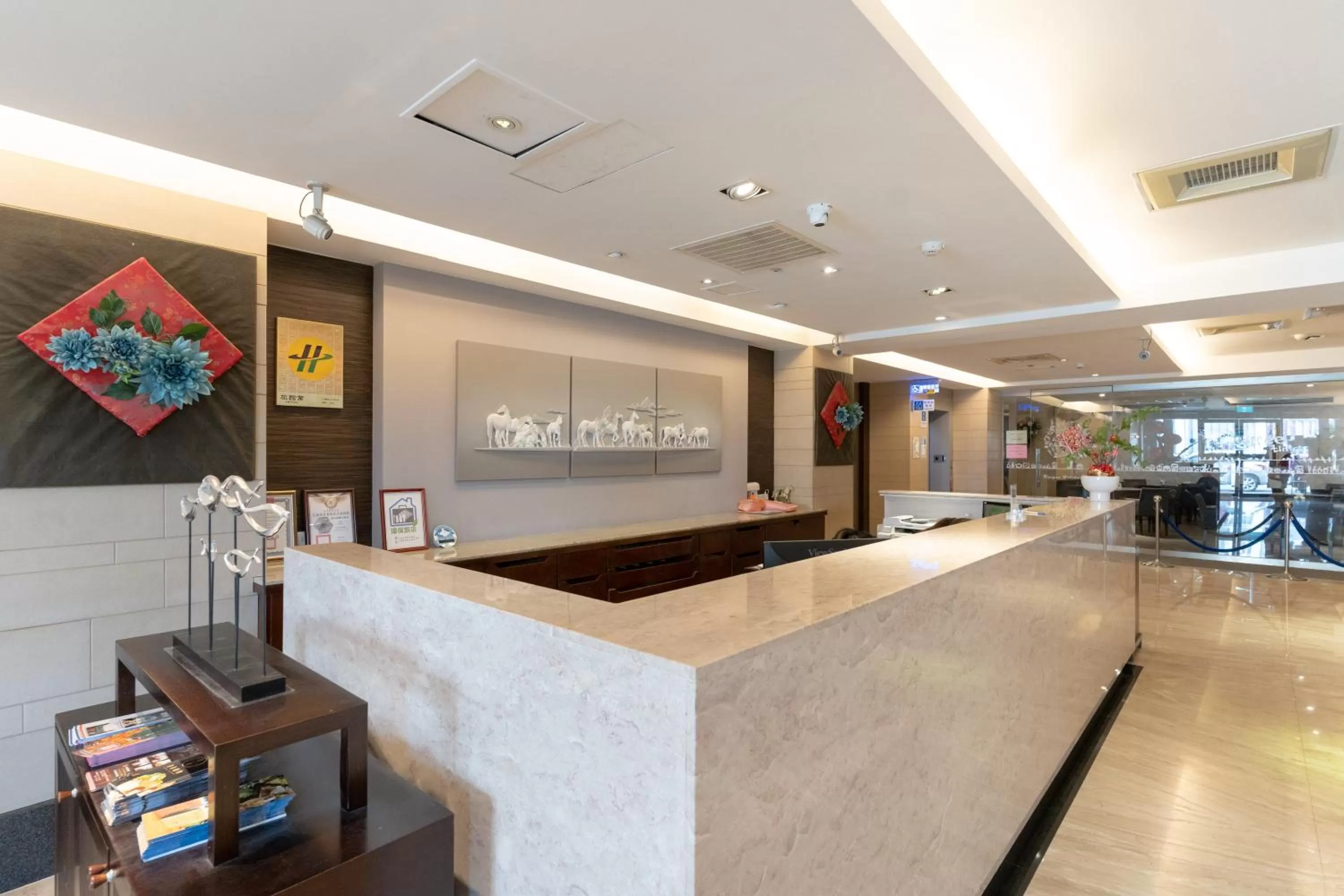 Lobby or reception in Unique Hotel