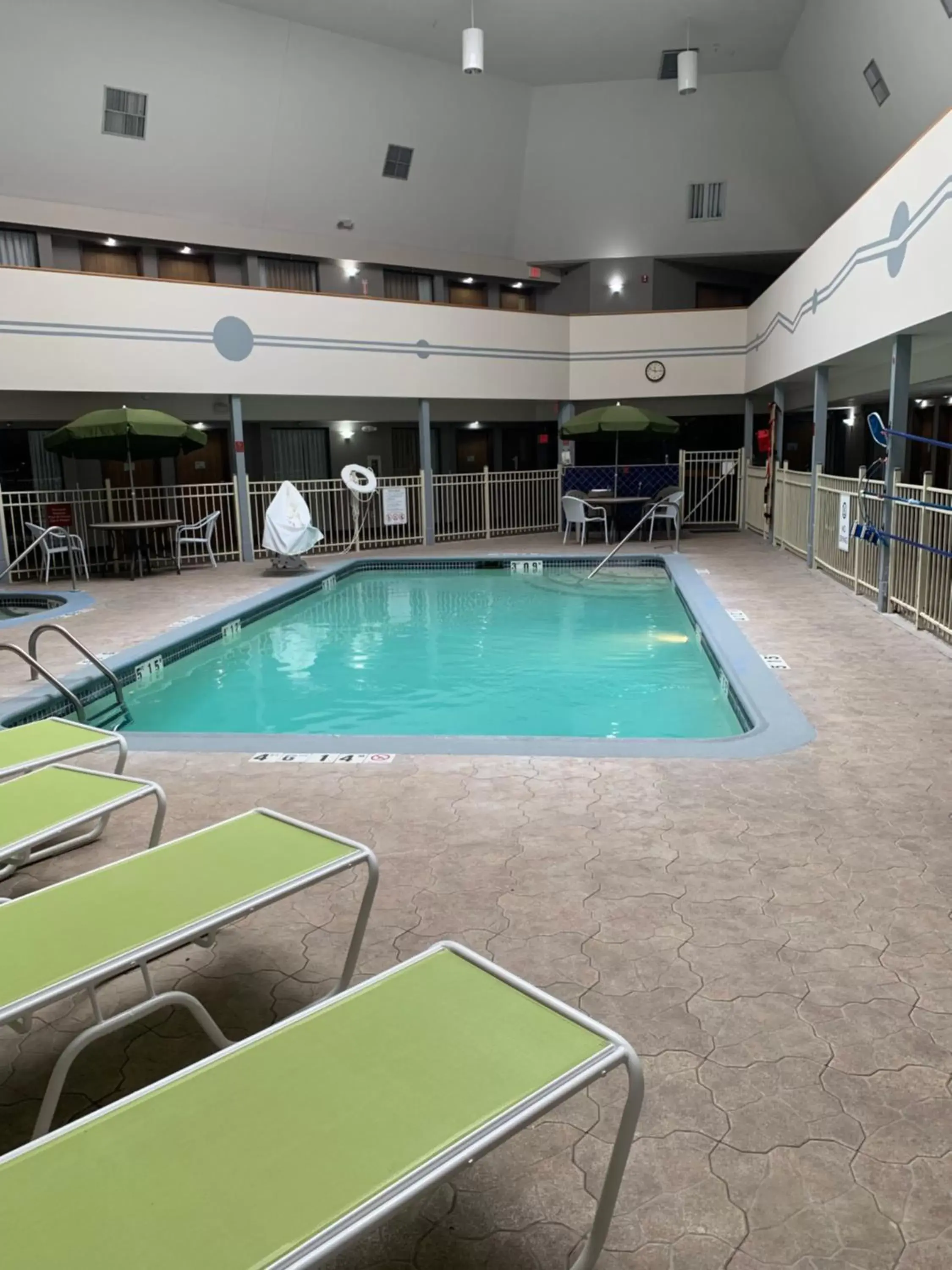 Swimming pool in Wingate by Wyndham Brighton Swimming pool in Wingate by Wyndham Brighton