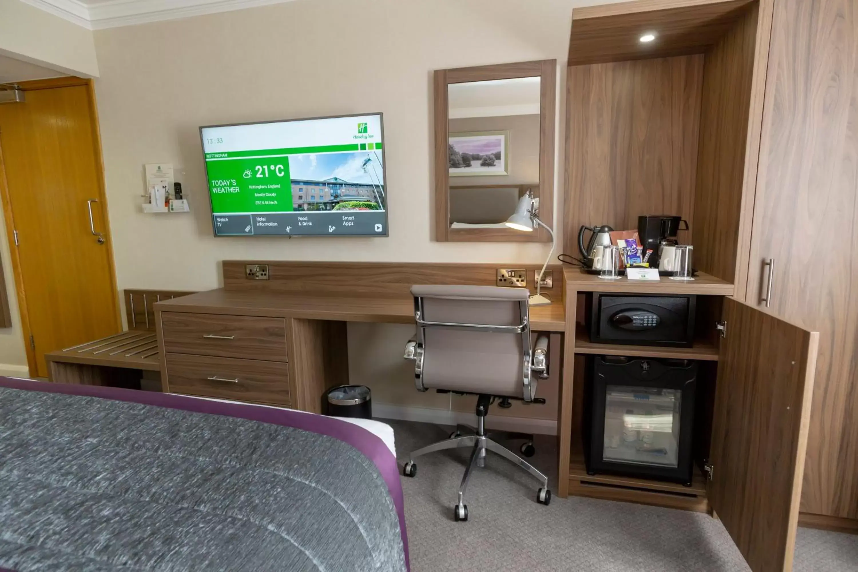 Other, TV/Entertainment Center in Holiday Inn Nottingham, an IHG Hotel