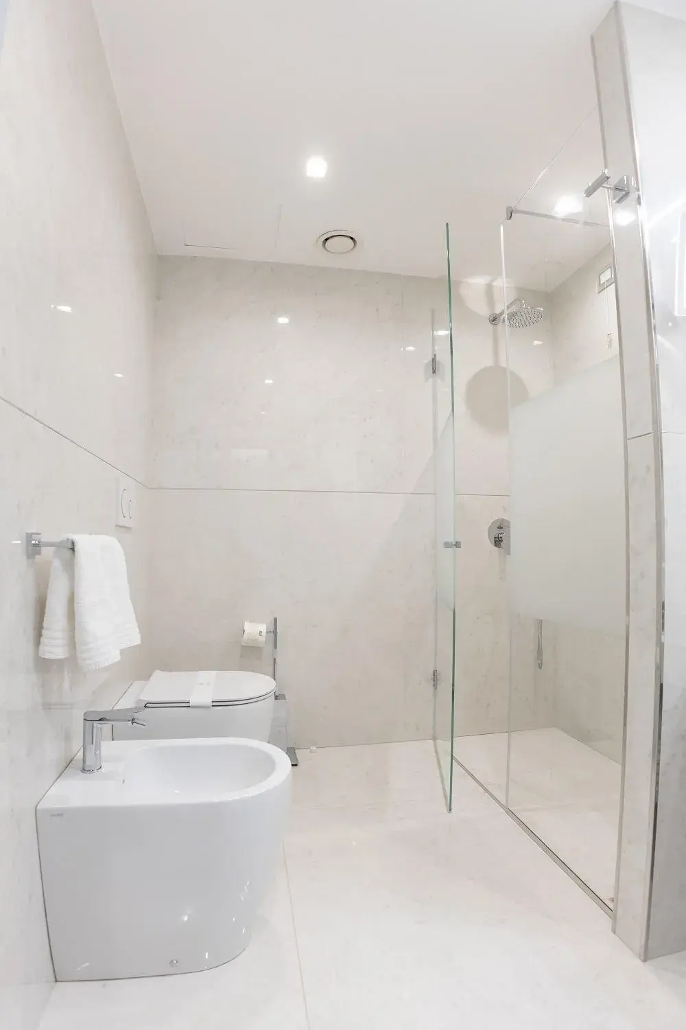 Bathroom in Grand Hotel Costa Brada Bathroom in Grand Hotel Costa Brada