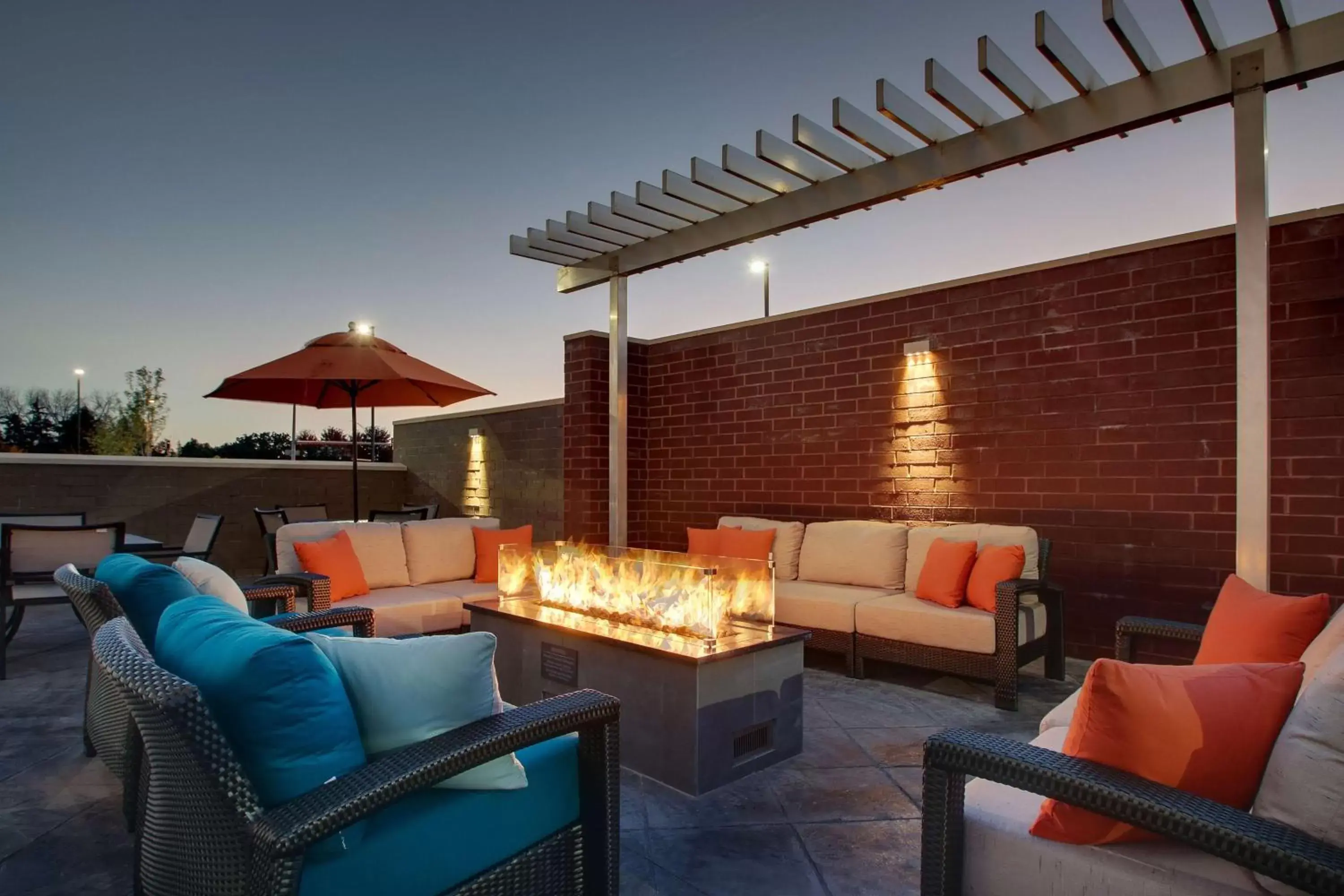 Patio, Seating Area in Hyatt House Oak Brook