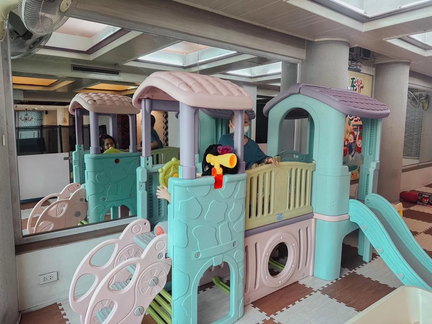 Children play ground in Hotel De Khuvieng