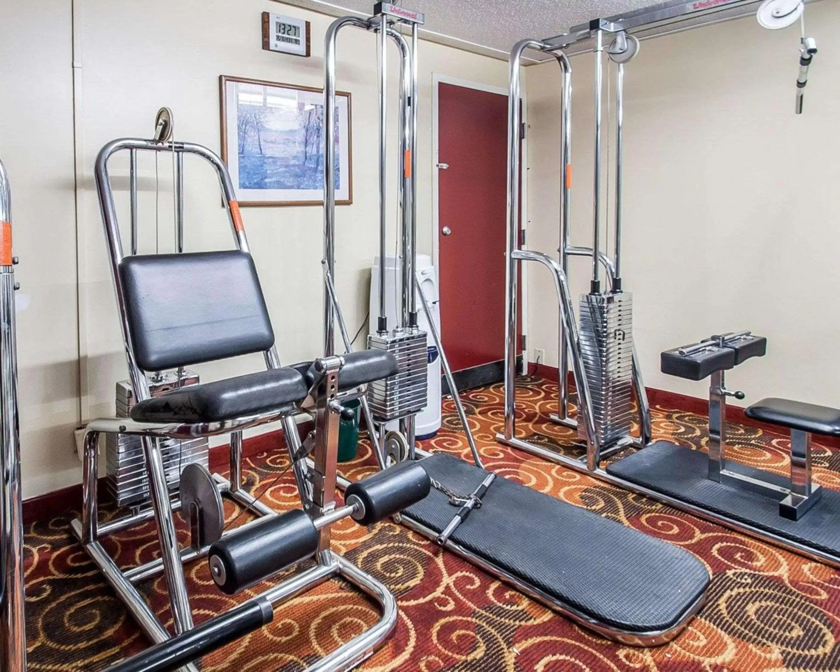 Spa and wellness centre/facilities, Fitness Center/Facilities in Quality Inn & Suites Kansas City I-435N Near Sports Complex
