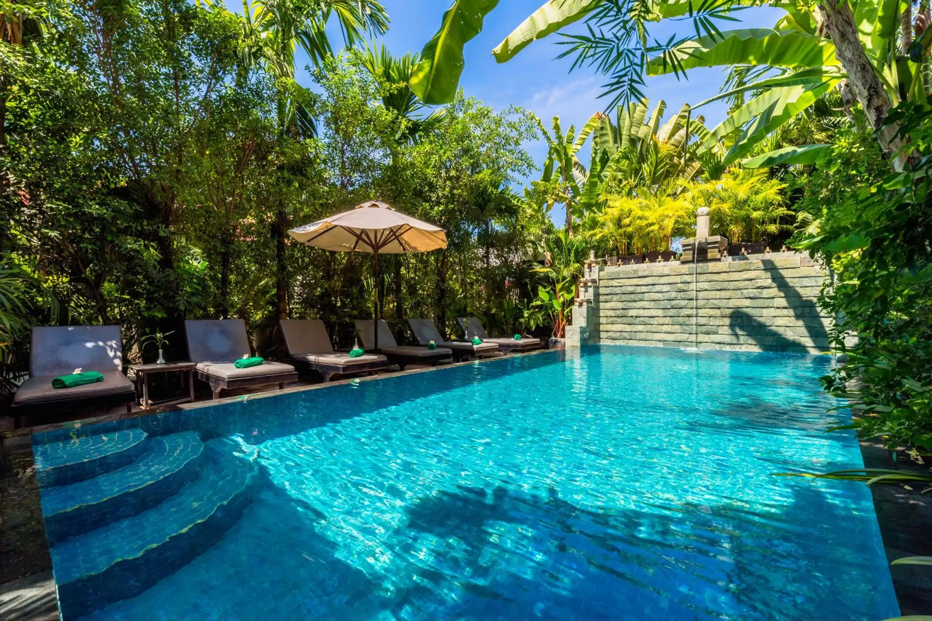 Swimming Pool in The Cyclo d'Angkor Boutique Hotel