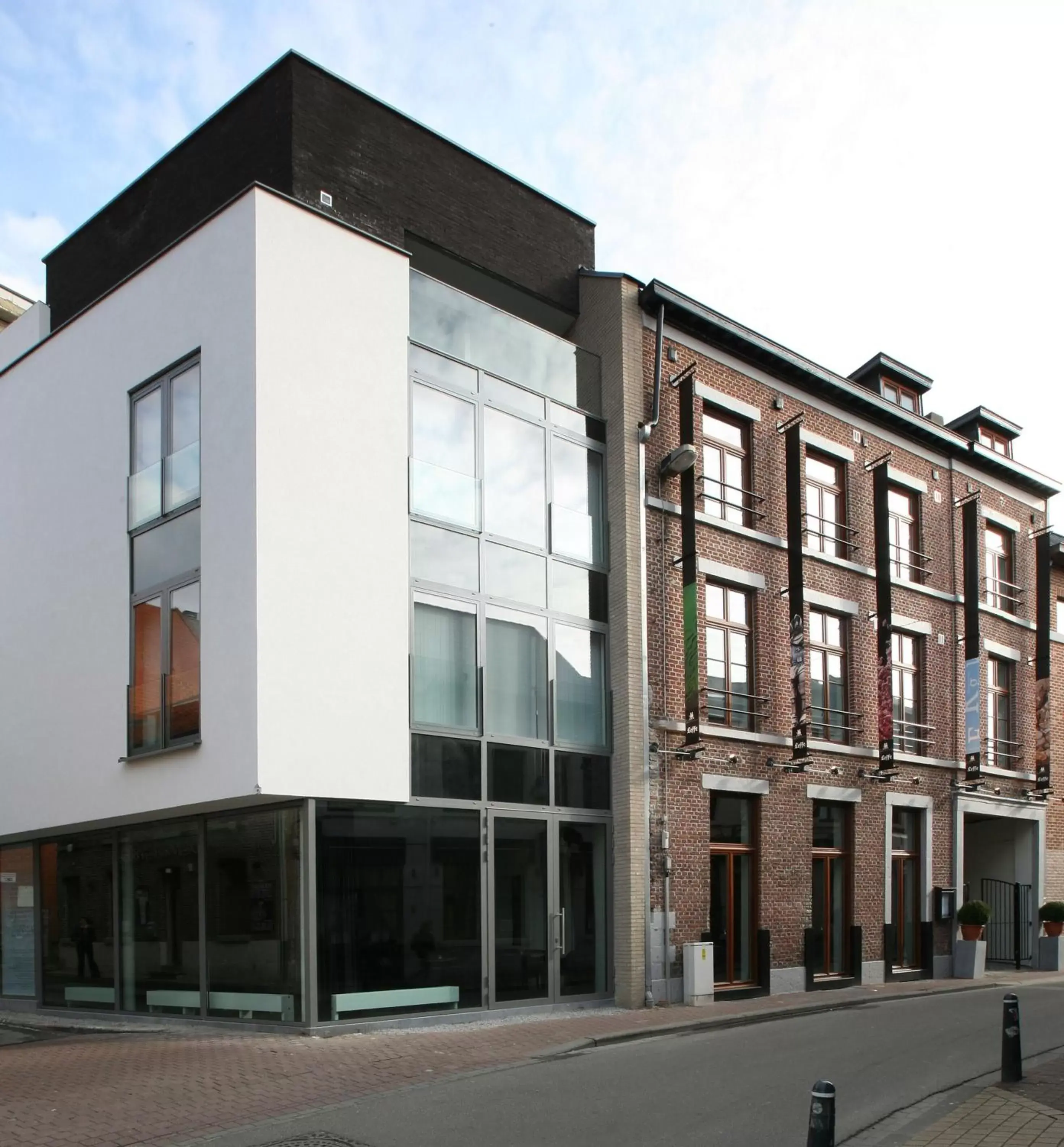 Facade/entrance, Property Building in Hotel De Groene Hendrickx