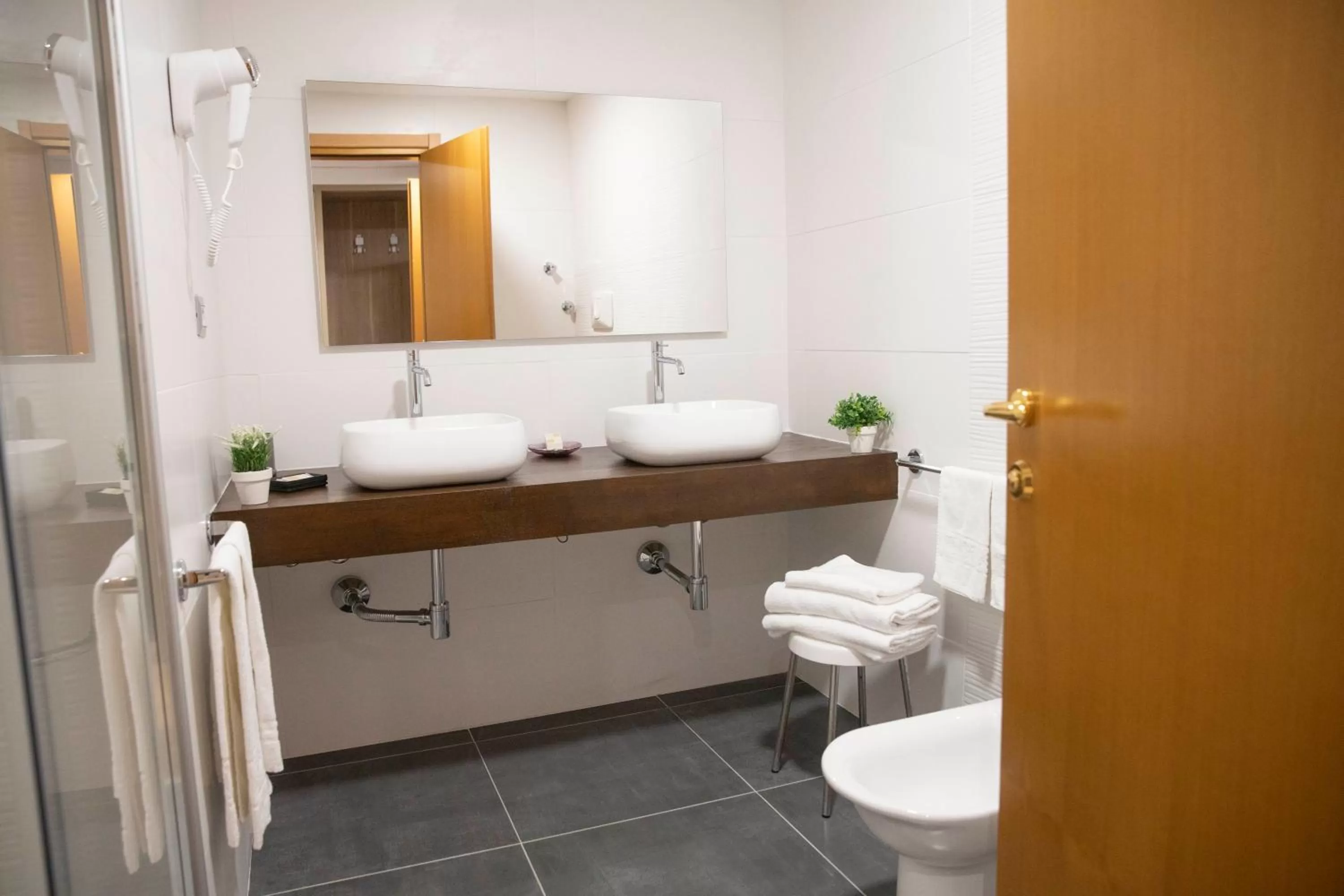 Toilet in Pegasus Hotel