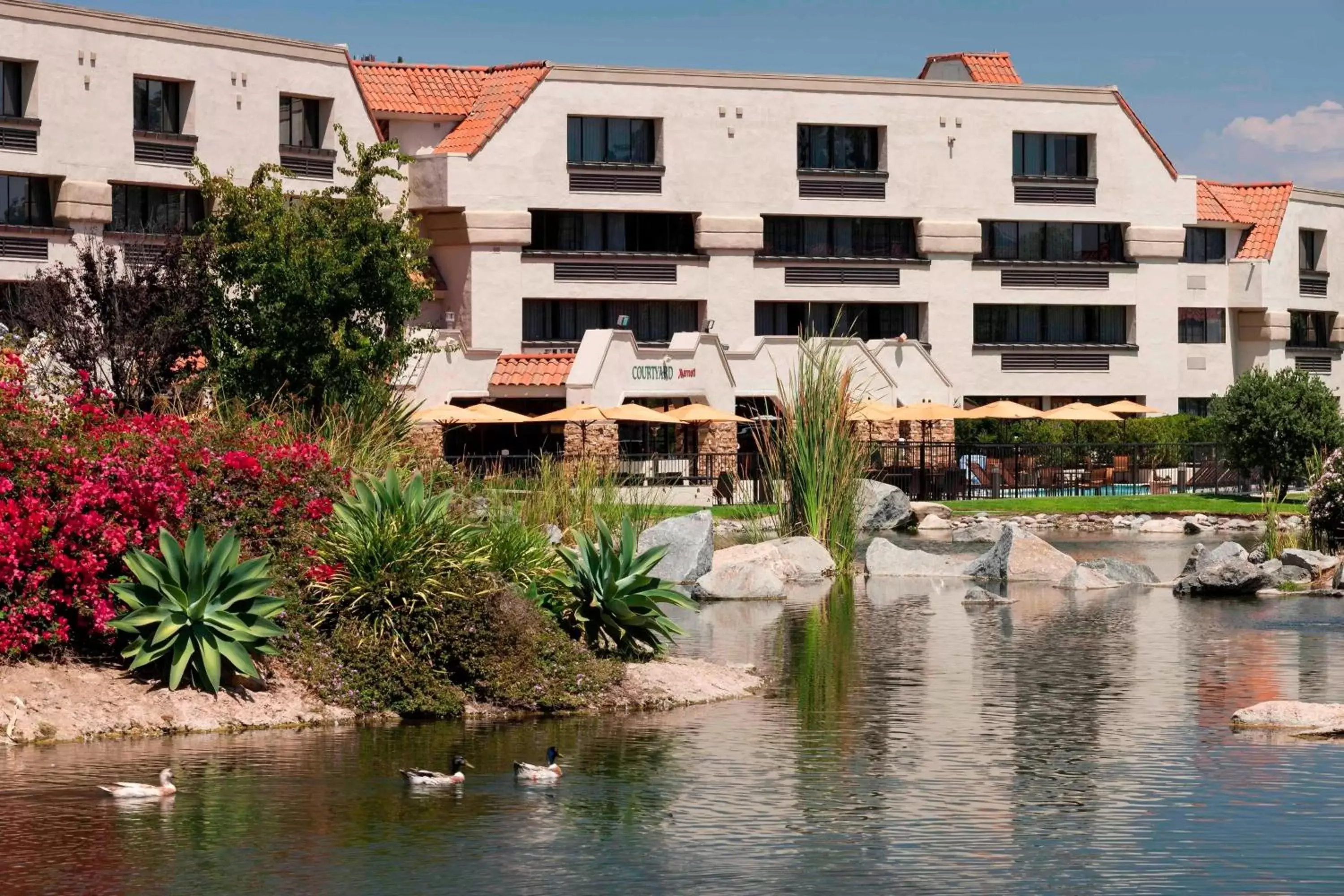 Property Building in Courtyard by Marriott San Diego Rancho Bernardo