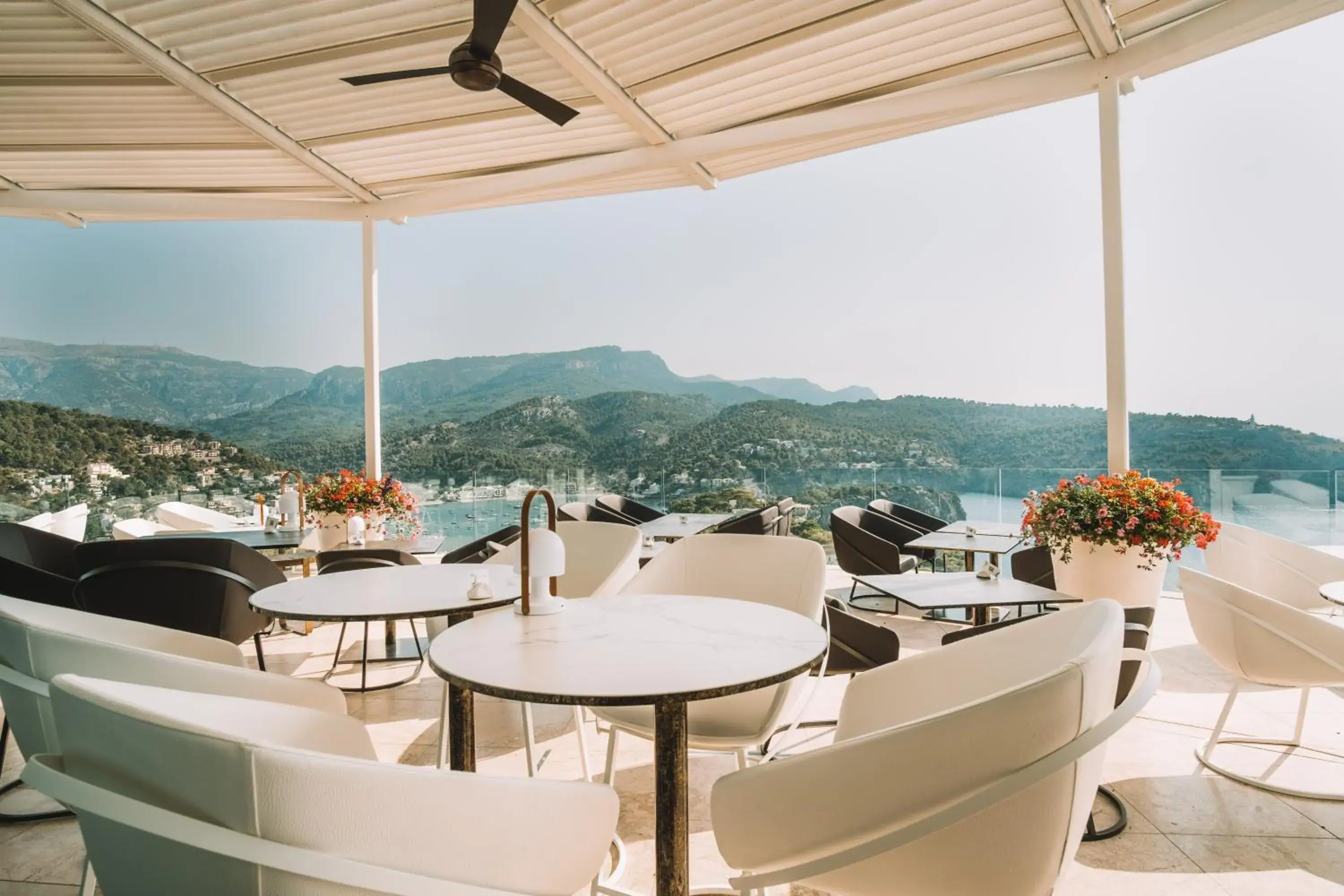 Restaurant/places to eat, Mountain View in Jumeirah Port Soller Hotel & Spa