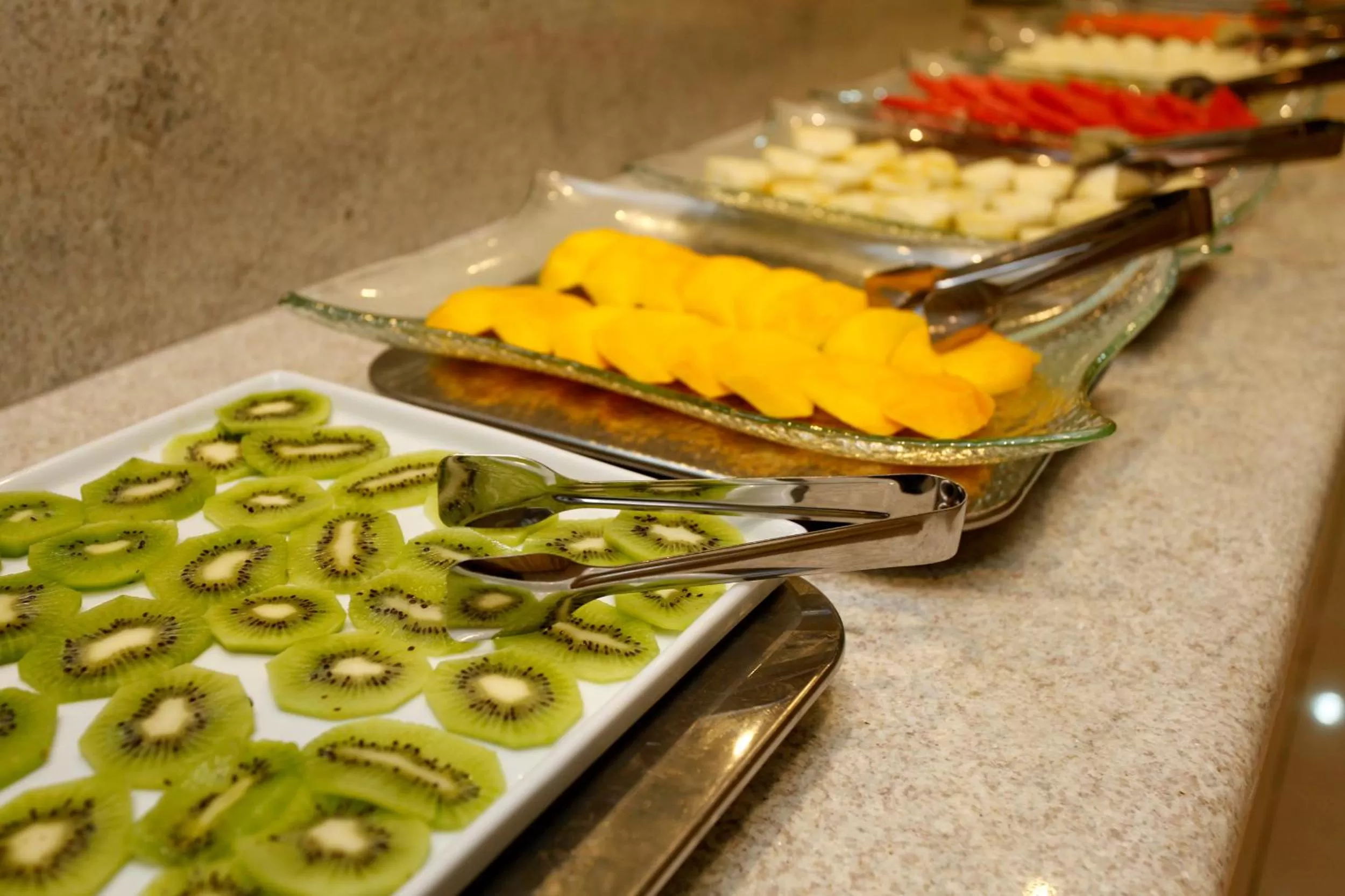 Food in Elegance Praia Hotel