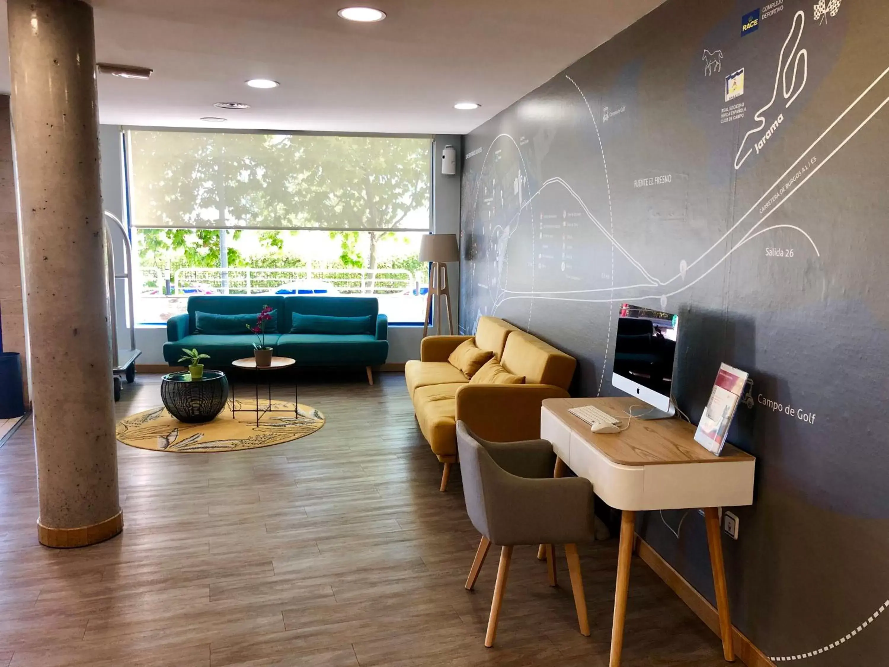 Property building, Seating Area in Holiday Inn Express San Sebastian de los Reyes, an IHG Hotel