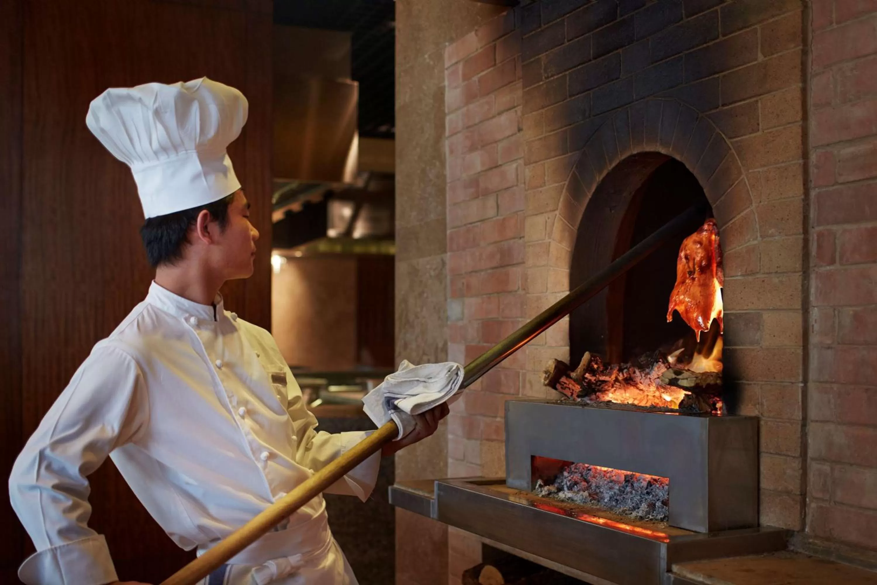 Restaurant/places to eat in Hyatt Regency Qingdao - Stone old beach - Exhibition Center